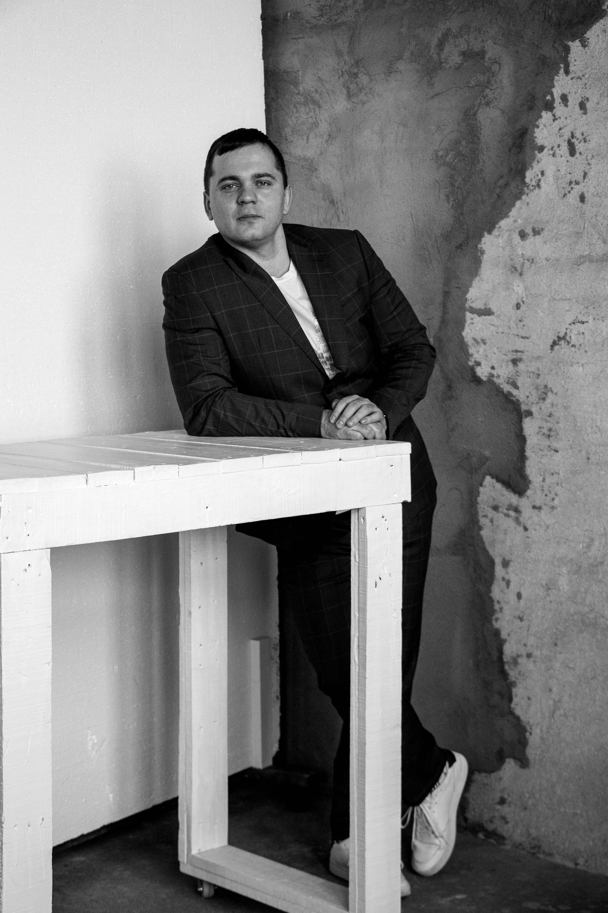 Evgeniy. Portrait photographer in Thailand