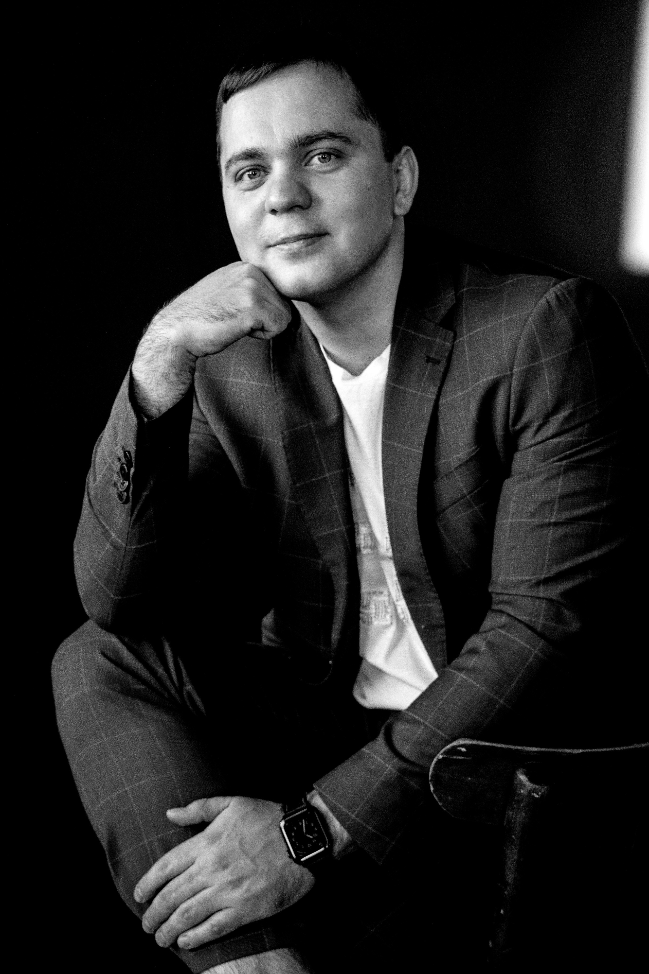 Evgeniy. Portrait photographer in Thailand