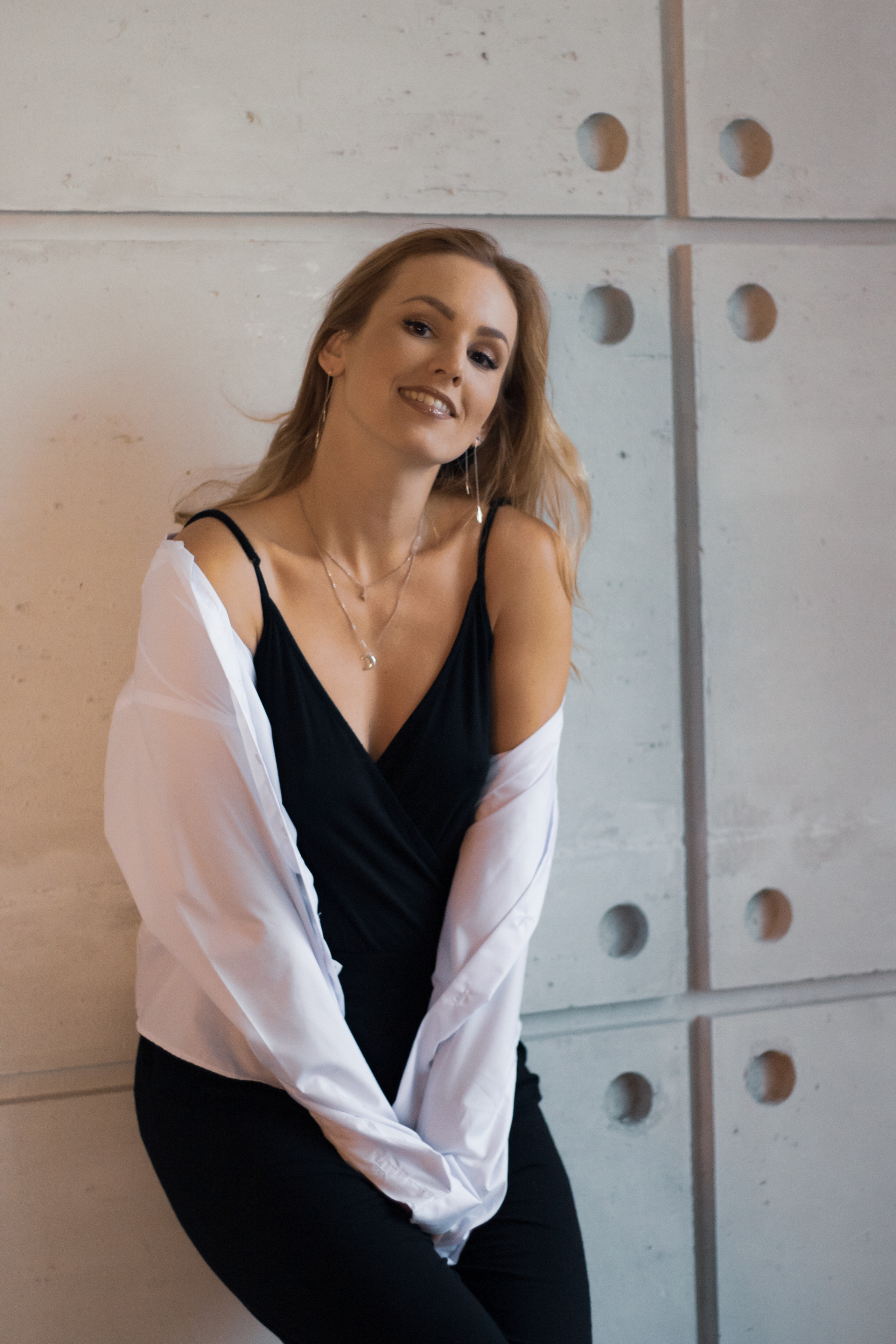 Aleksandra. Portrait photographer in Thailand