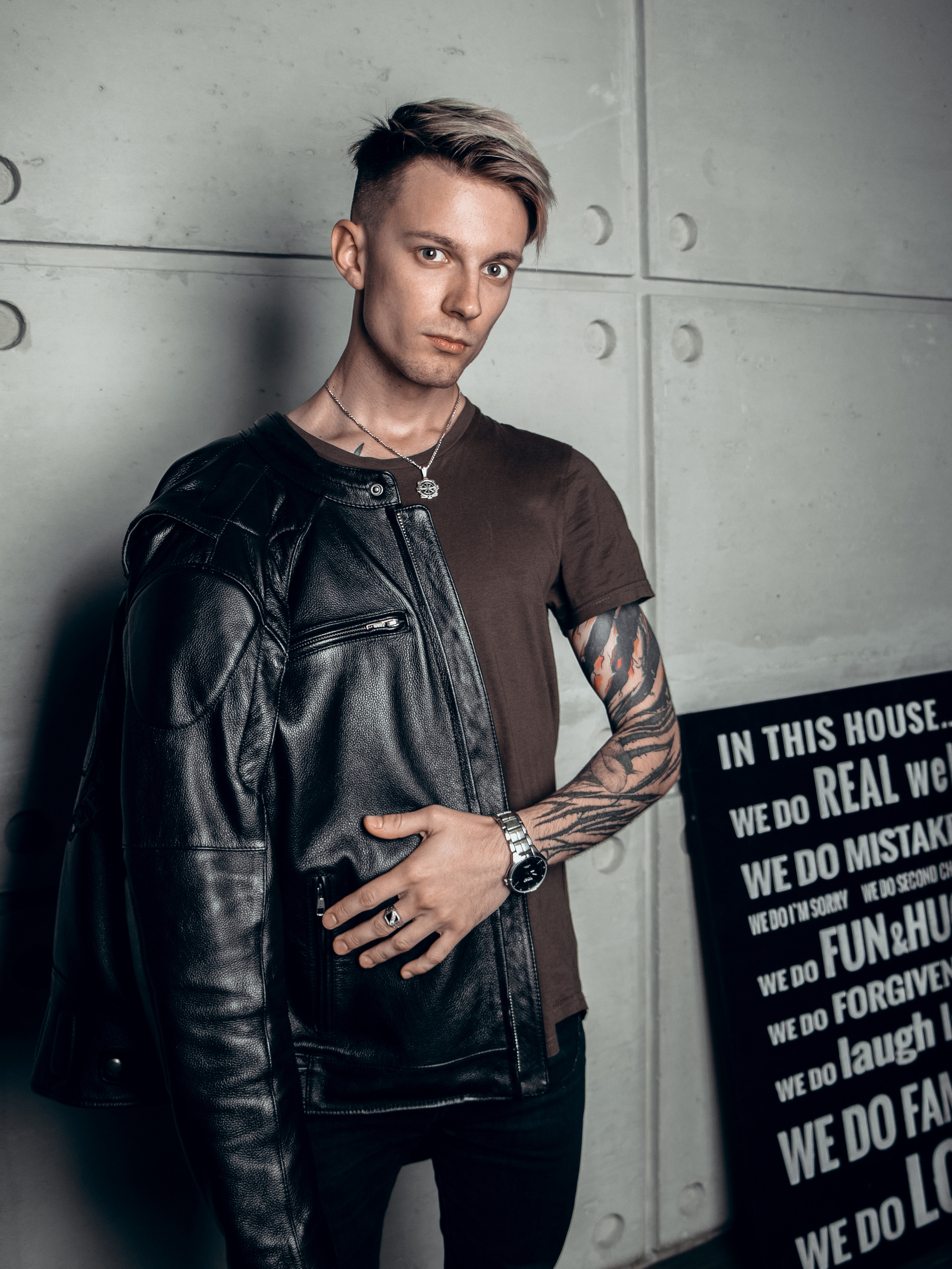 Alexandr. Portrait photographer in Thailand