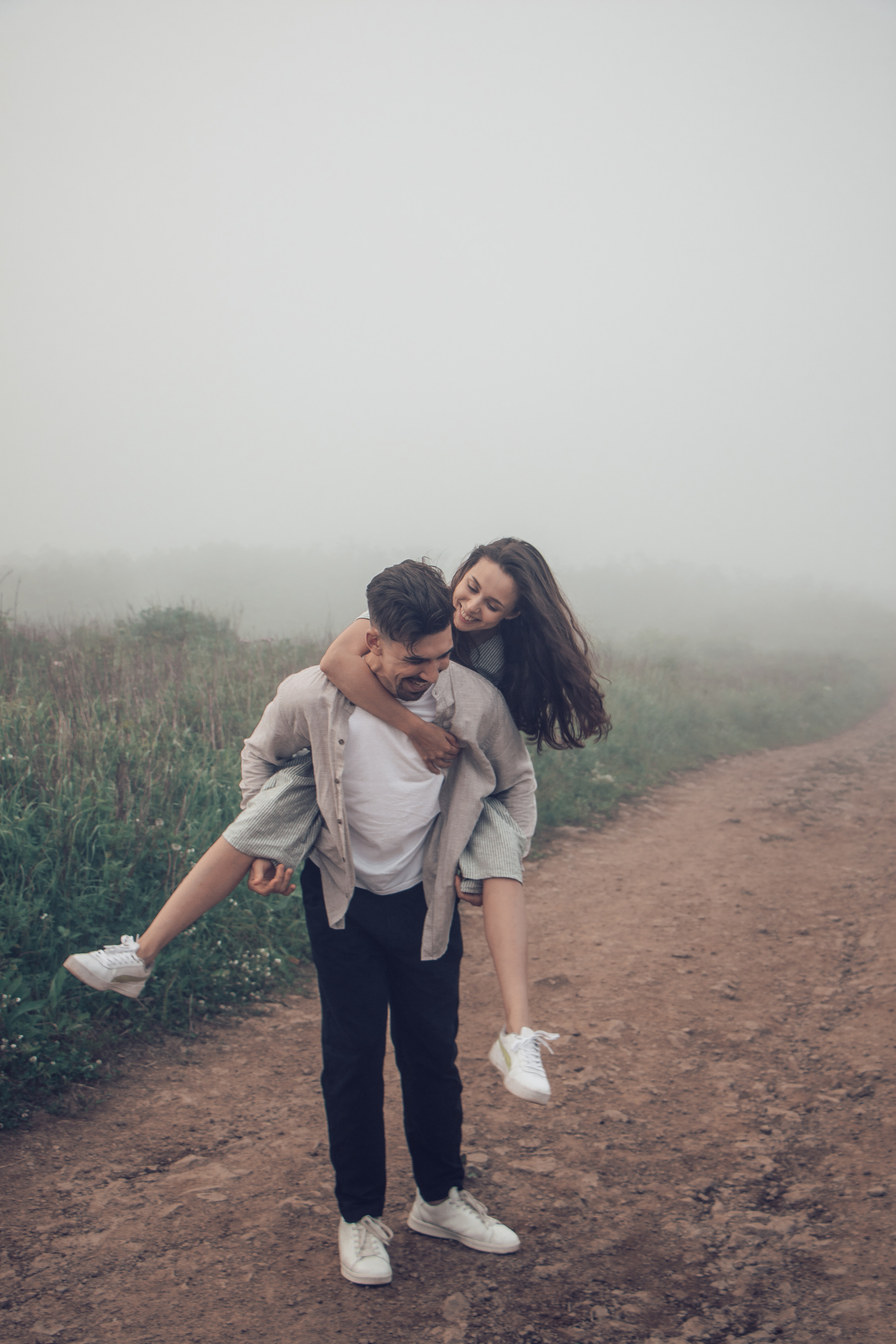 Nikita and Julia. Portrait photographer in Thailand