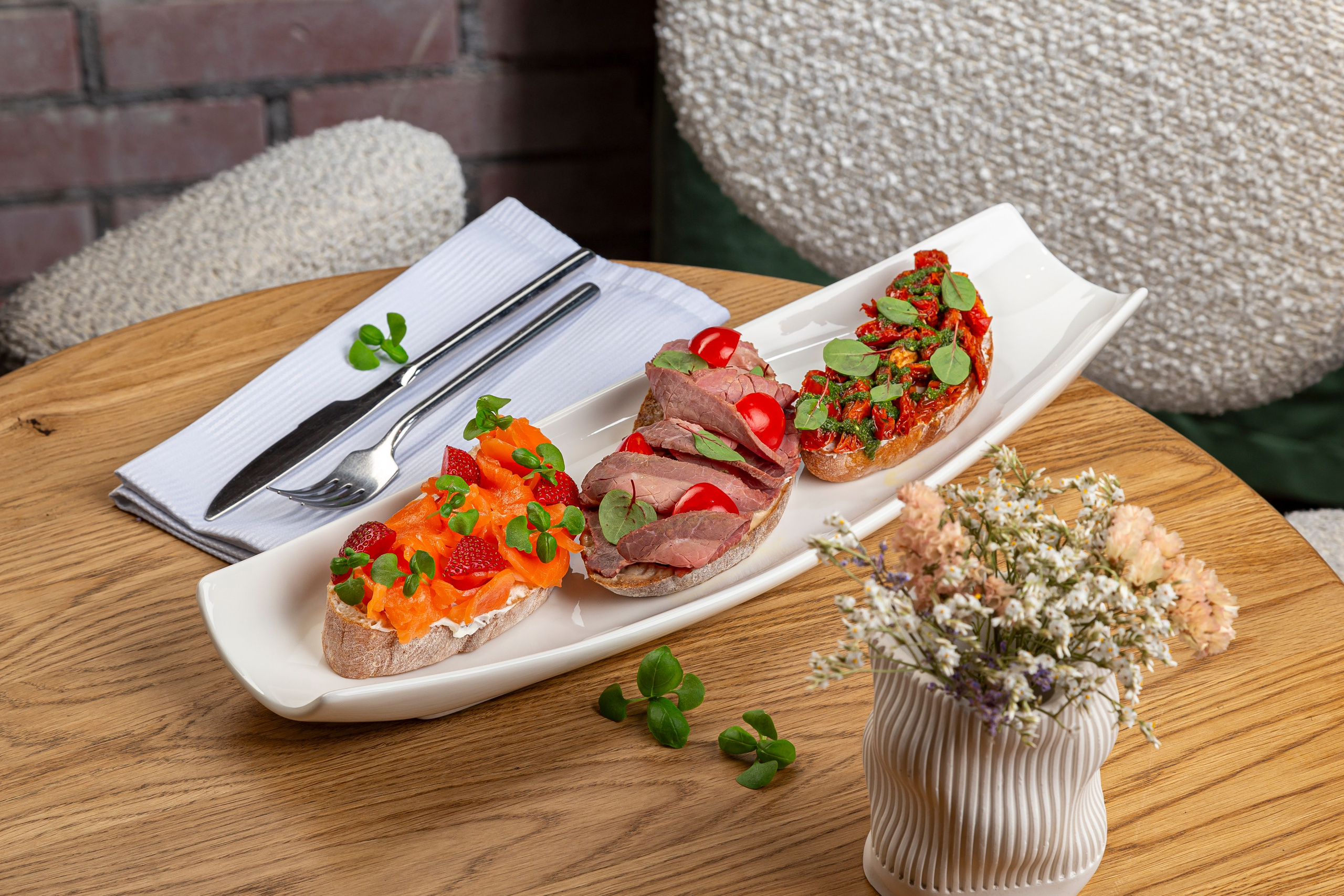 Фуд фото гастрономического пространства Marti. Фуд фотограф и видеограф в Москве Крепких Сергей