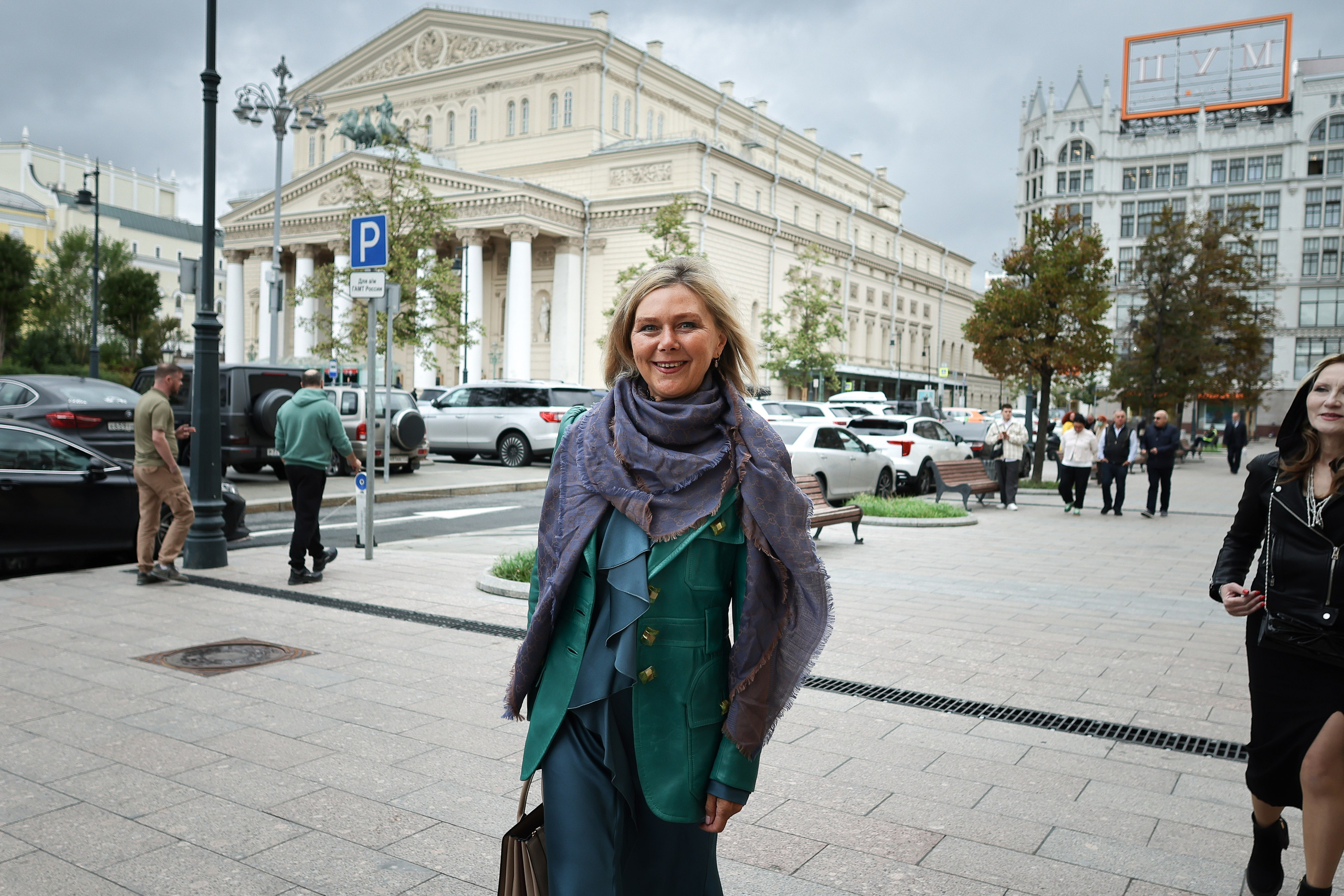 Сбор труппы Малого театра 2025. Reportage, architectural, fine art photographer Lena Melnikova in Moscow