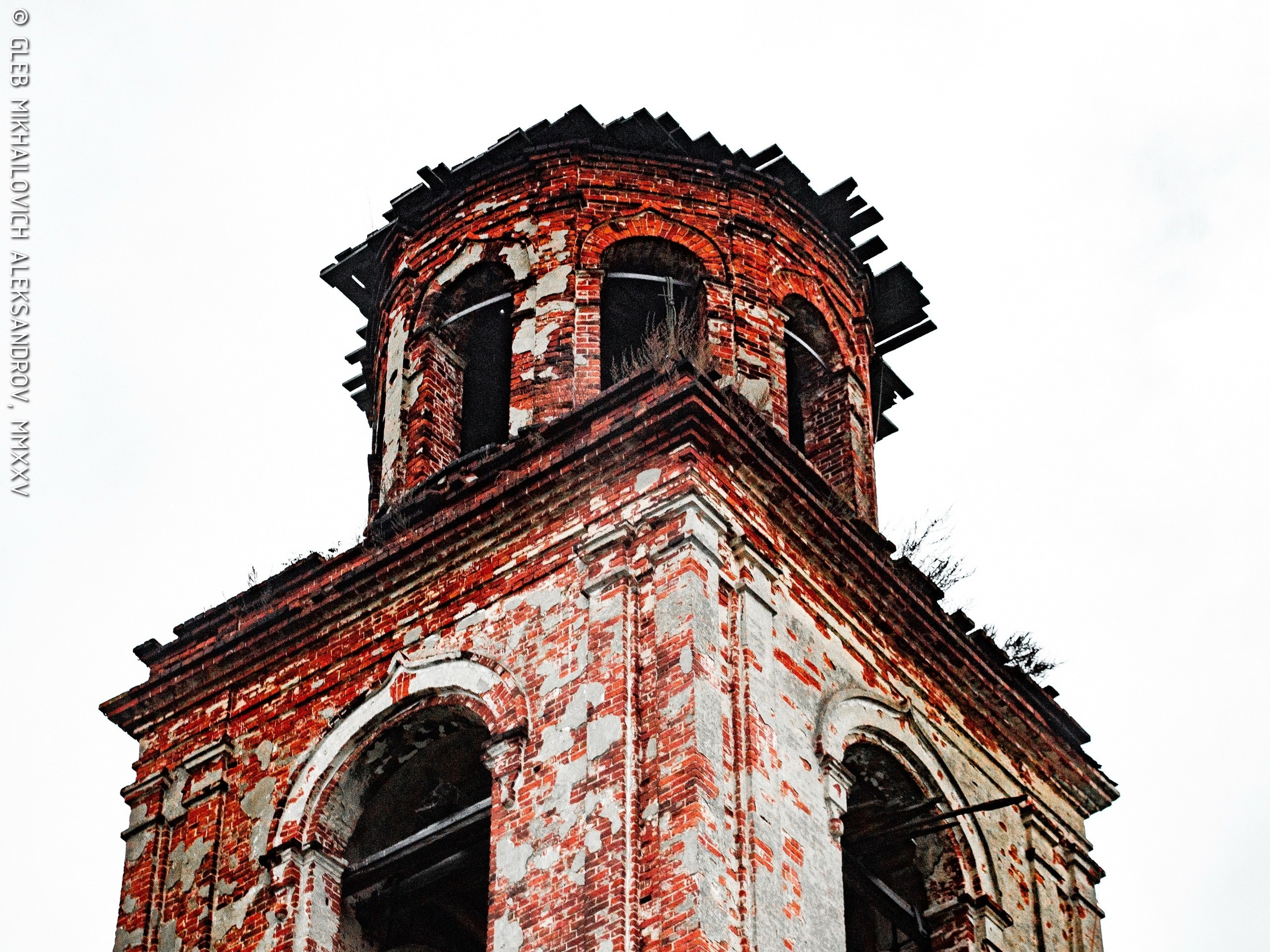 Устье. Храм Смоленской иконы Божией Матери. Зодчество