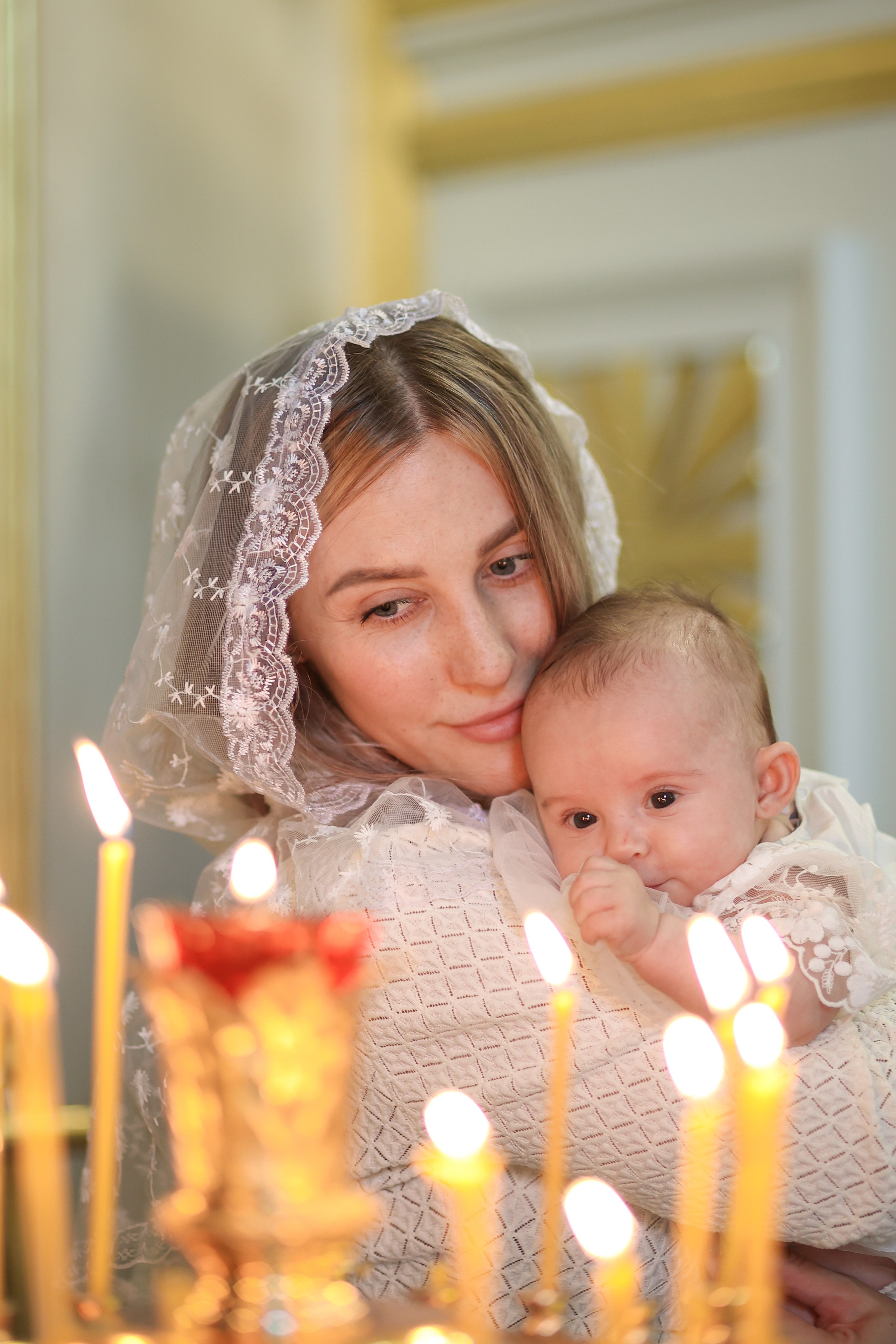 Крещение Софии. Репортажный и портретный фотограф в Санктпетербурге. Видиосъемка мероприятий в Санкт-Петербурге