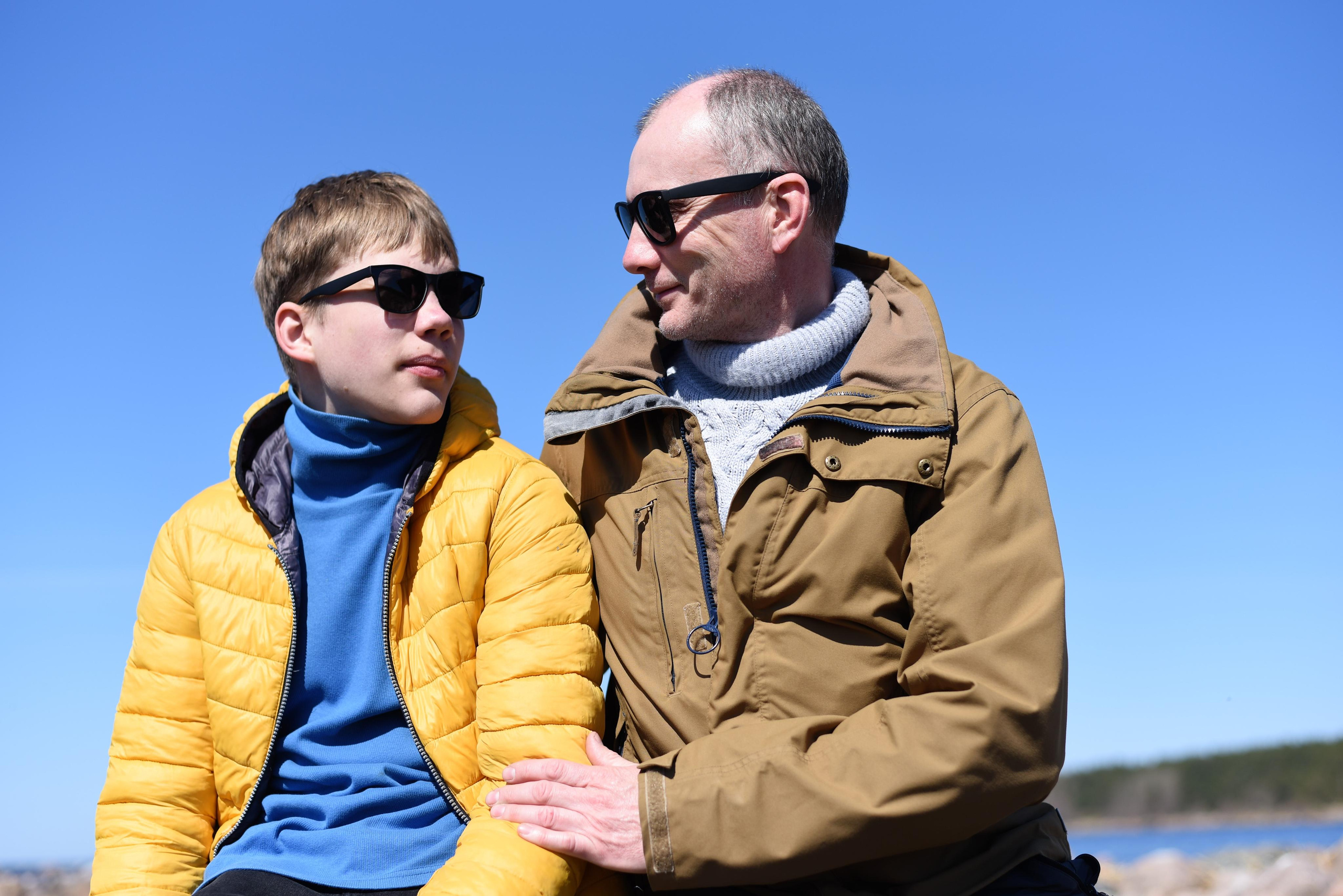 Семейная съемка на природе. Папа и сын. Женский и семейный фотограф Людмила Богачкина