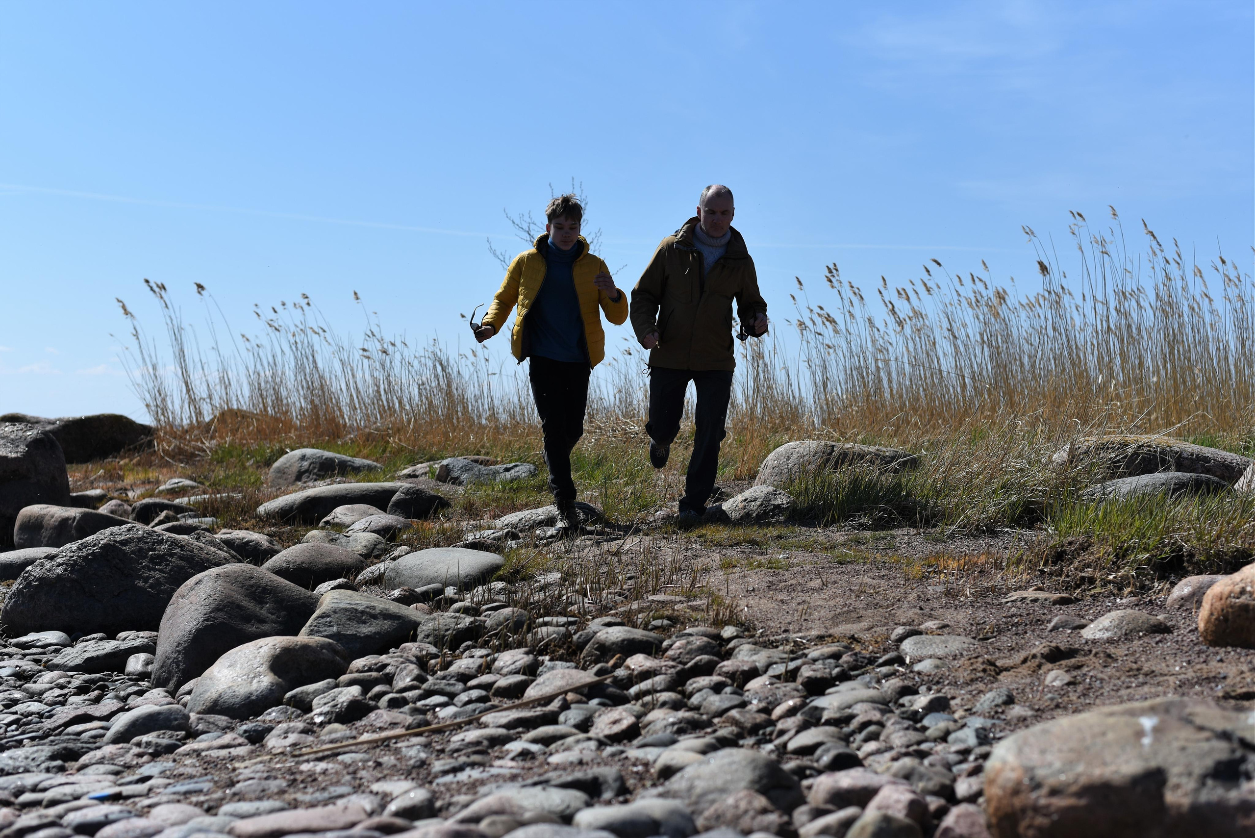 Семейная съемка на природе. Папа и сын. Женский и семейный фотограф Людмила Богачкина