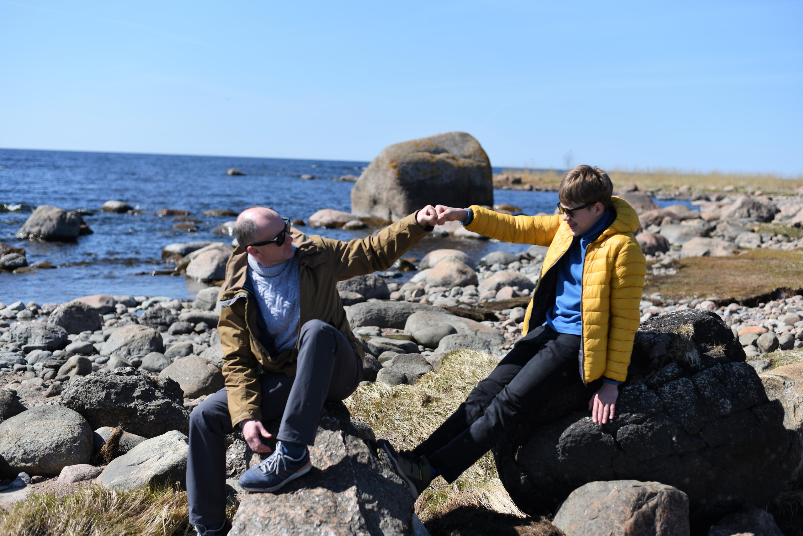 Семейная съемка на природе. Папа и сын. Женский и семейный фотограф Людмила Богачкина