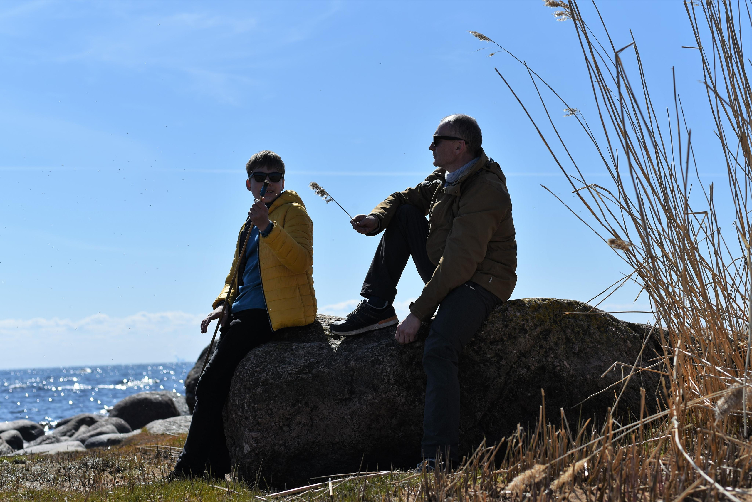 Семейная съемка на природе. Папа и сын. Женский и семейный фотограф Людмила Богачкина