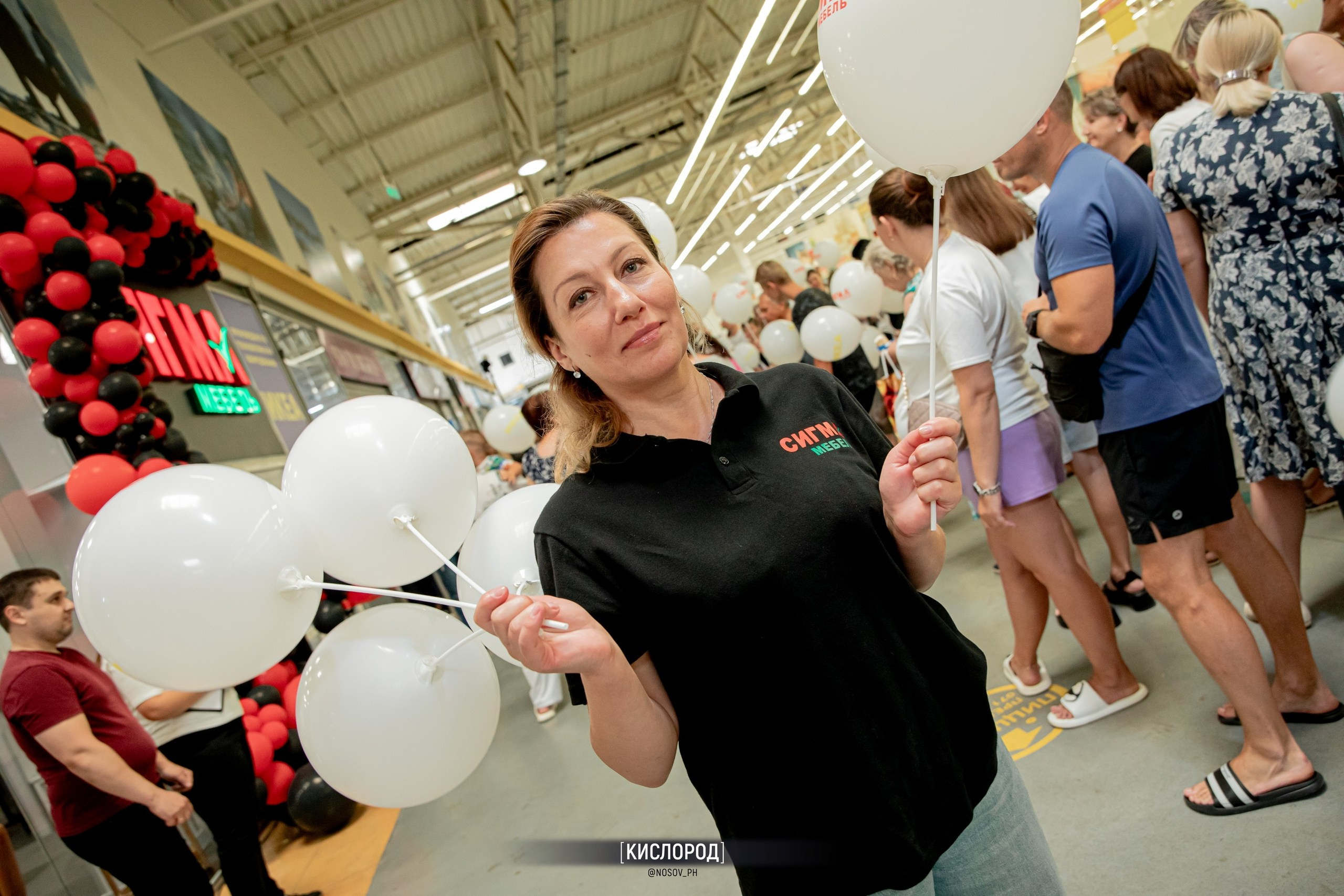 Репортажная съемка с открытий магазинов. Свадебный, репортажный и фуд фотограф в Донецке и Макеевке Носов Дмитрий