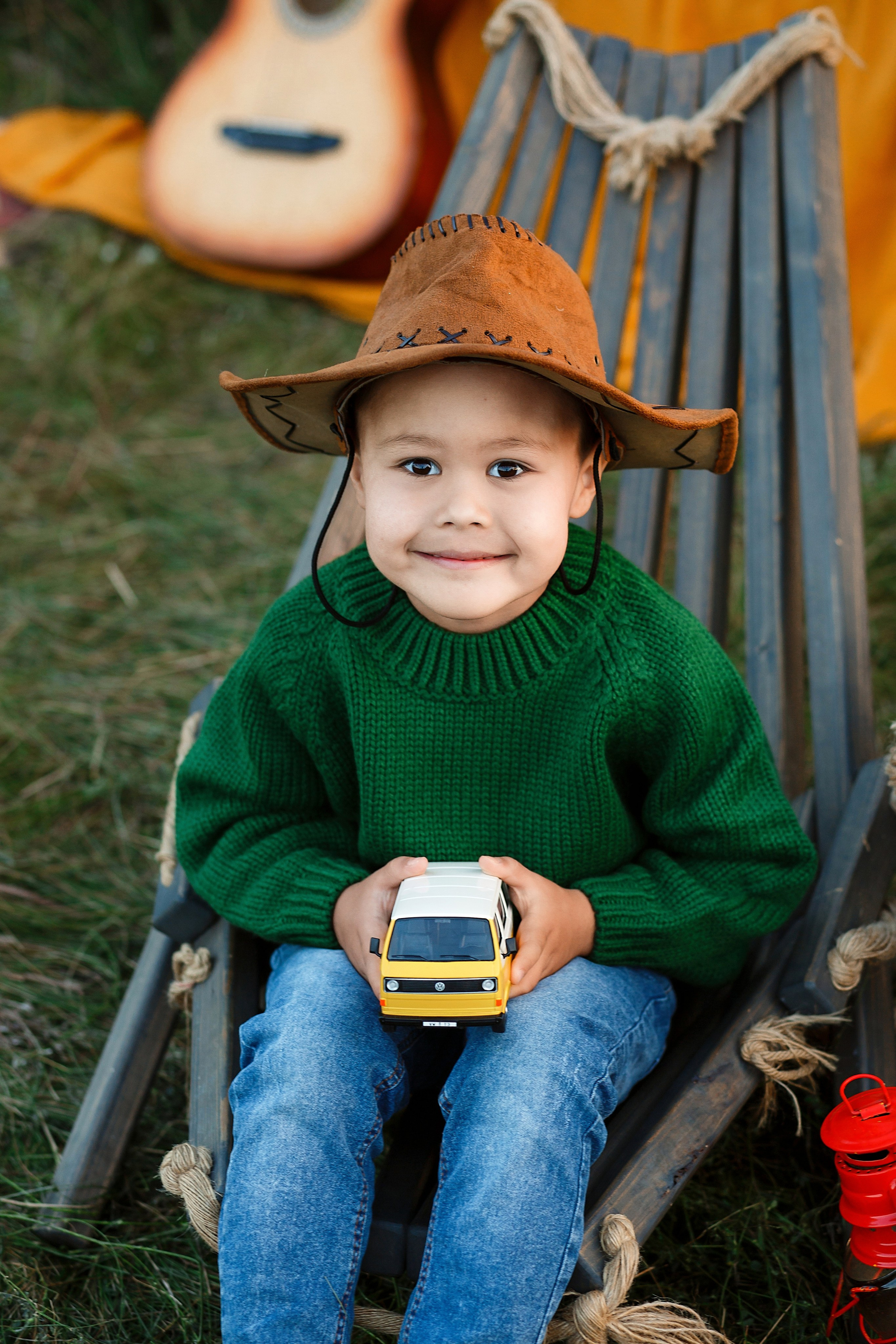Желтый фургон. Семейный и детский фотограф в Стерлитамаке Разина Рахмангулова