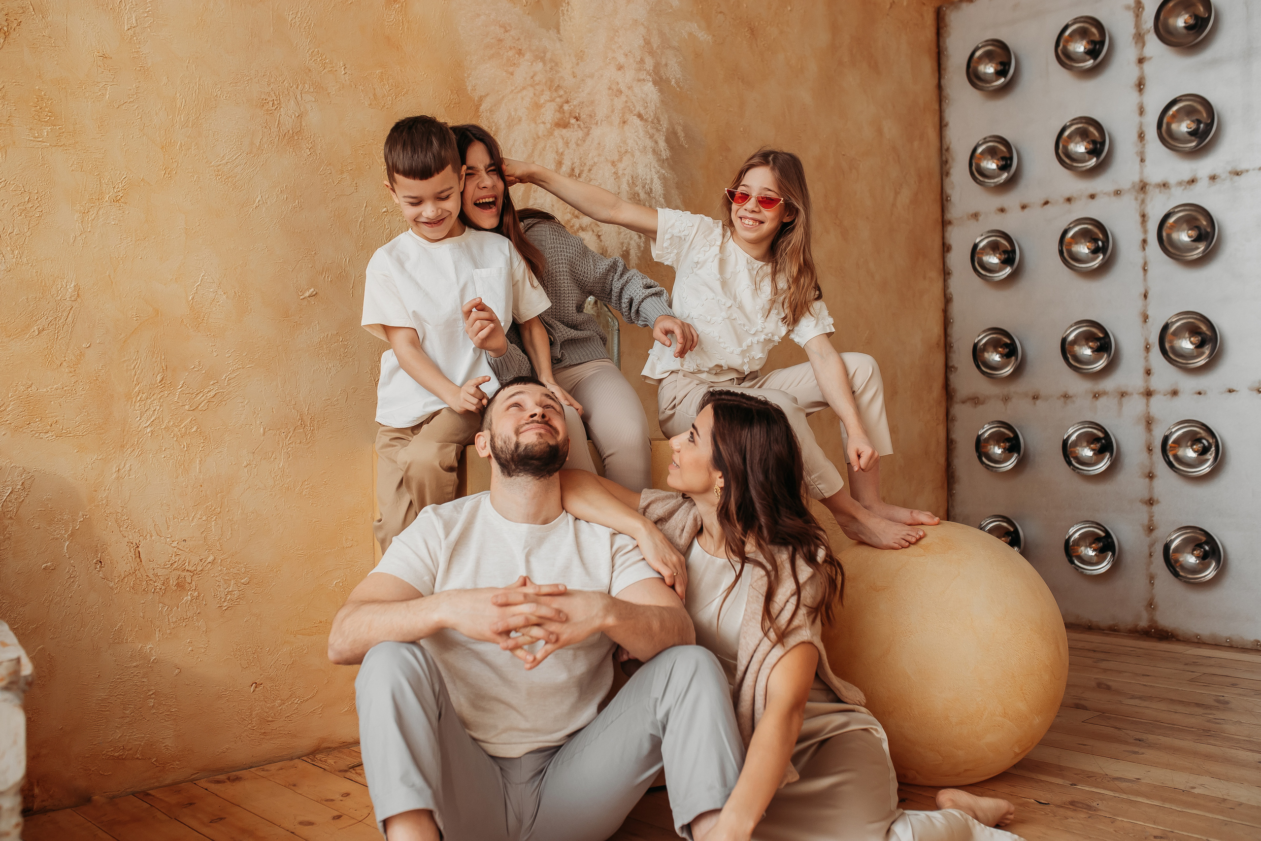 Марат, Анастасия, Амелия, Сафина, Самат. Фотограф Тимербаева Алина г. Сургут