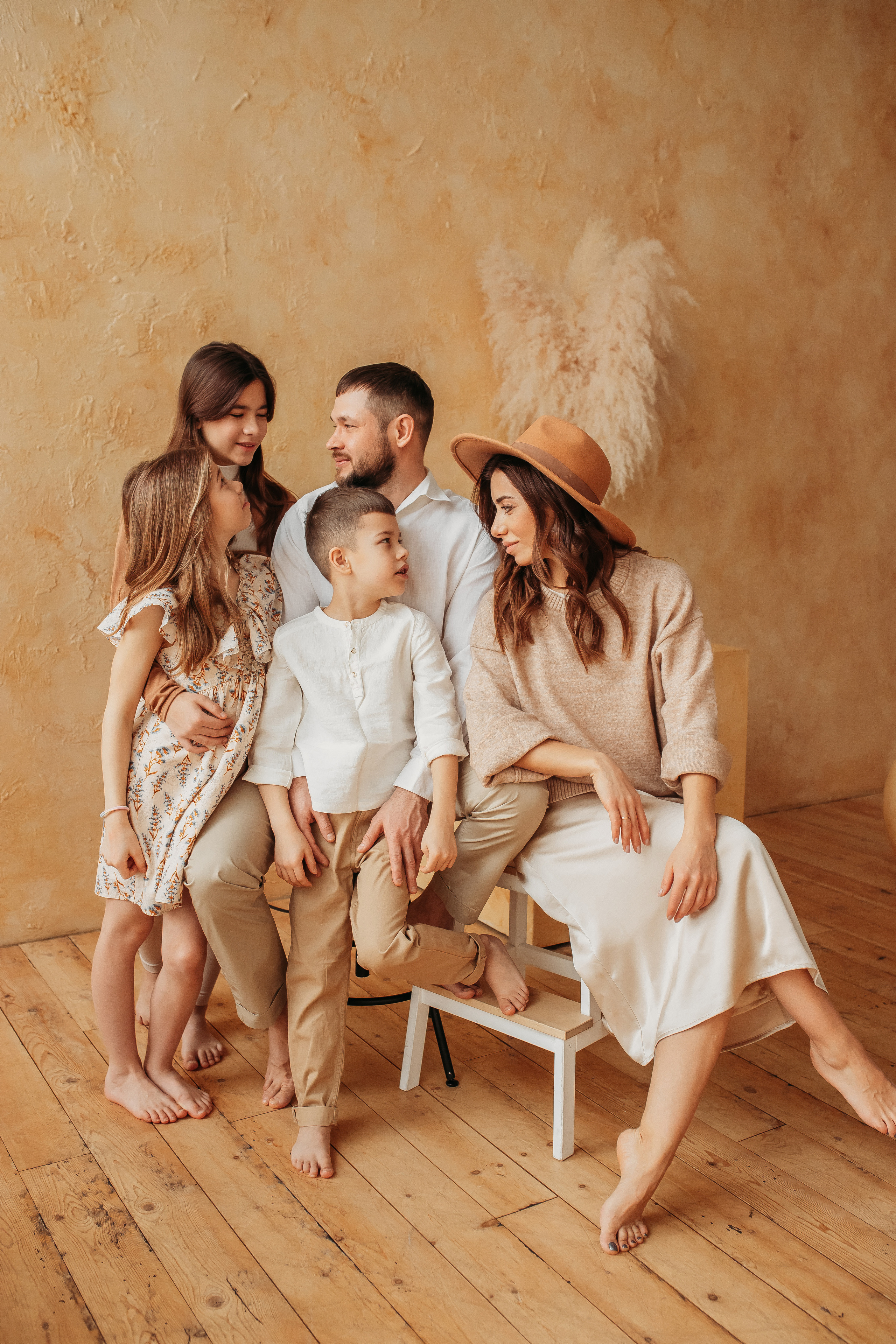 Марат, Анастасия, Амелия, Сафина, Самат. Фотограф Тимербаева Алина г. Сургут