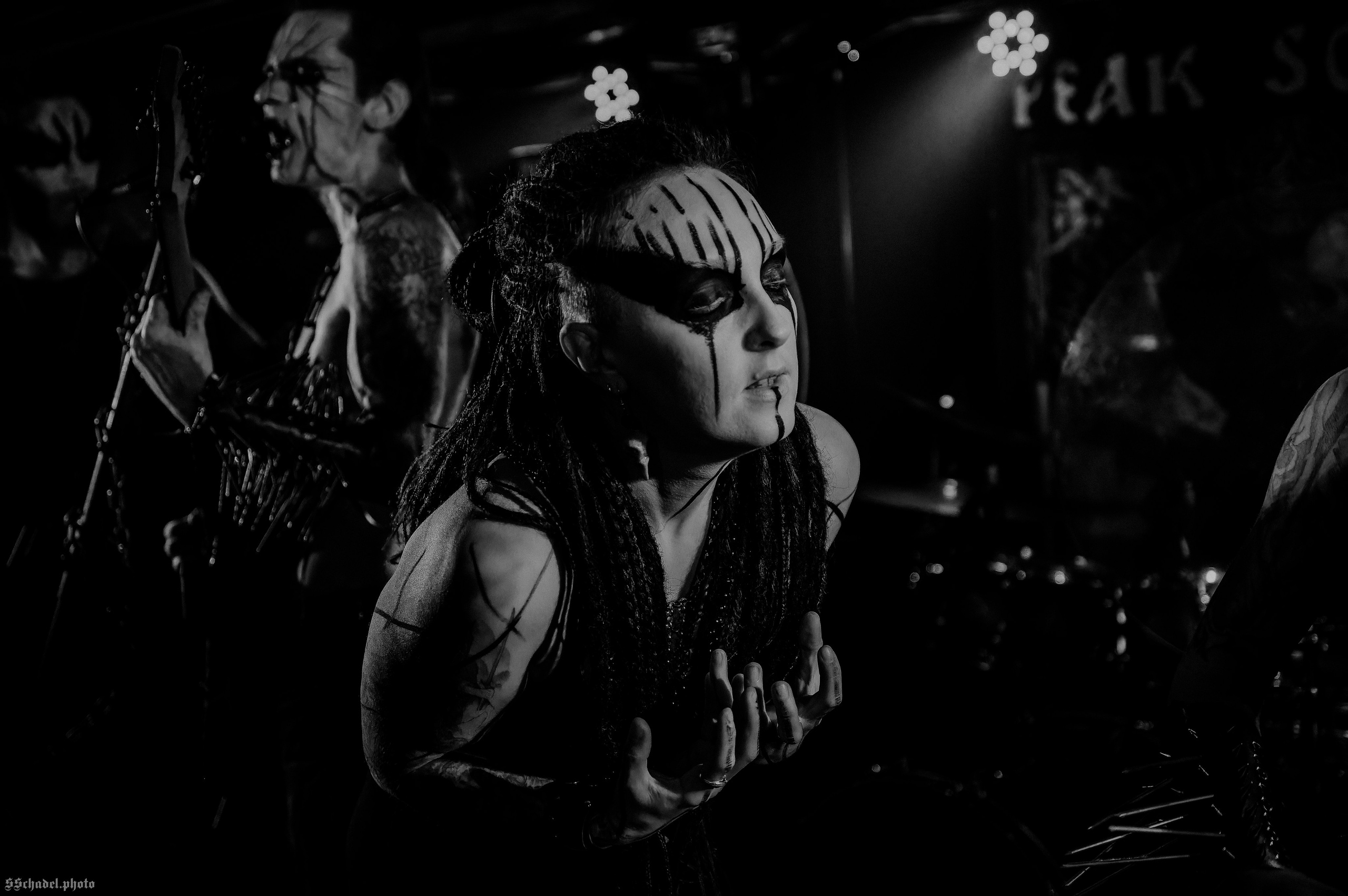 Frostlagte Måne 18.10.25. We will make everything metal!