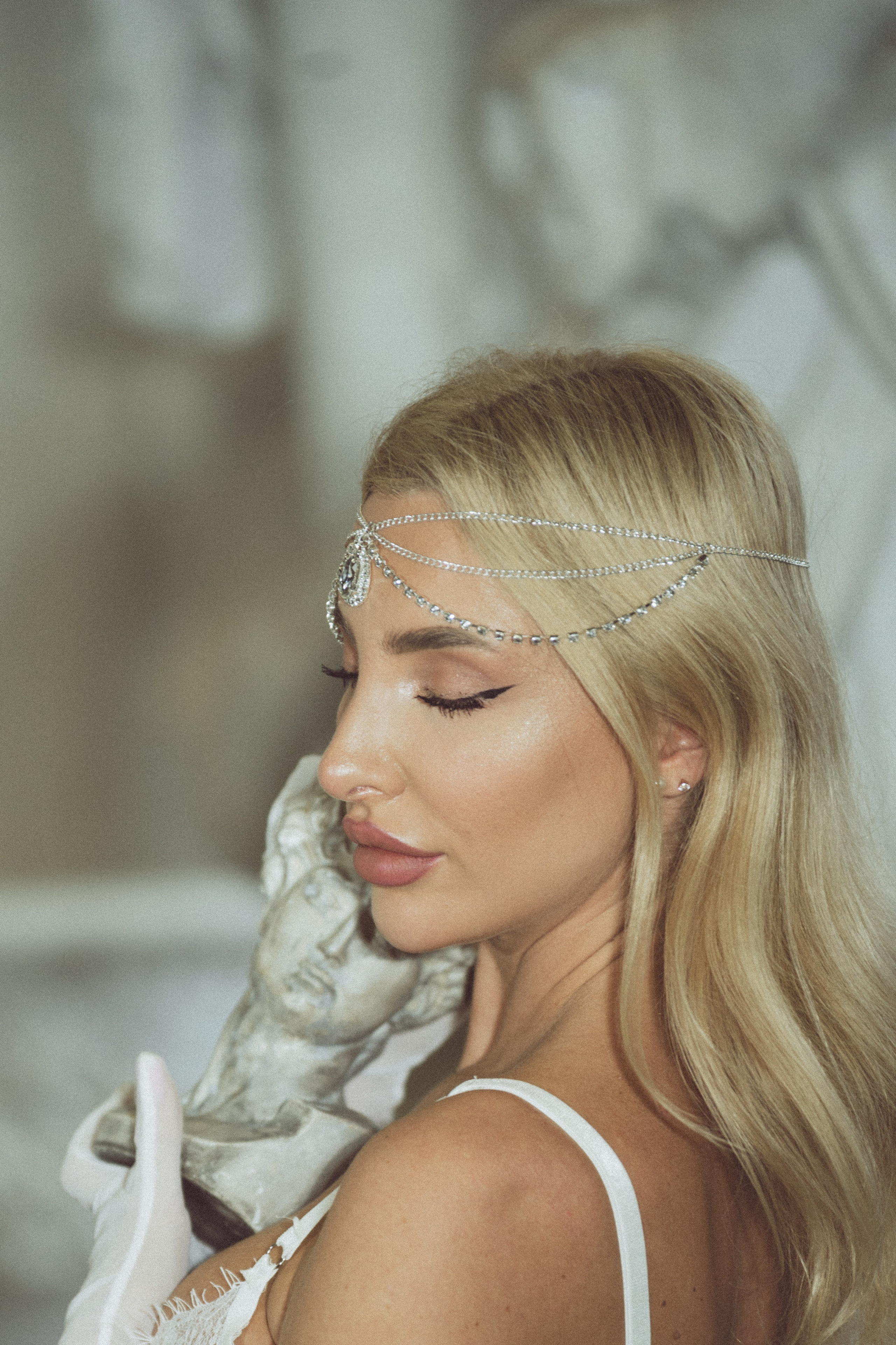 ФОТОСЕСИСИЯ В СТУДИИ ДЛЯ ДЕВУШКИ. Профессиональный фотограф, Санкт-Петербург — Виктория Богомолова