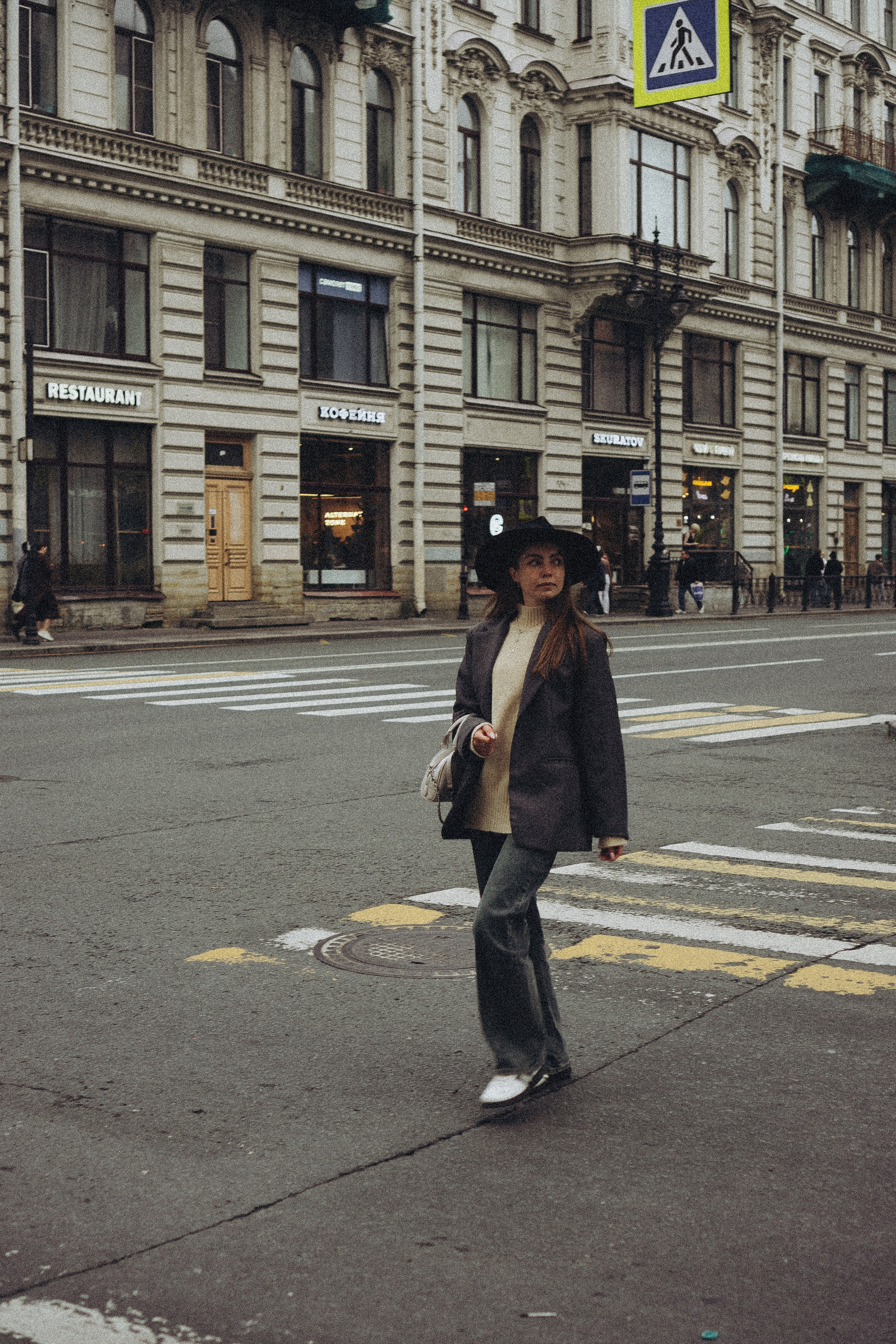 ПРОГУЛКА НА ЧЕРНЫШЕВСКОЙ. Профессиональный фотограф, Санкт-Петербург — Виктория Богомолова