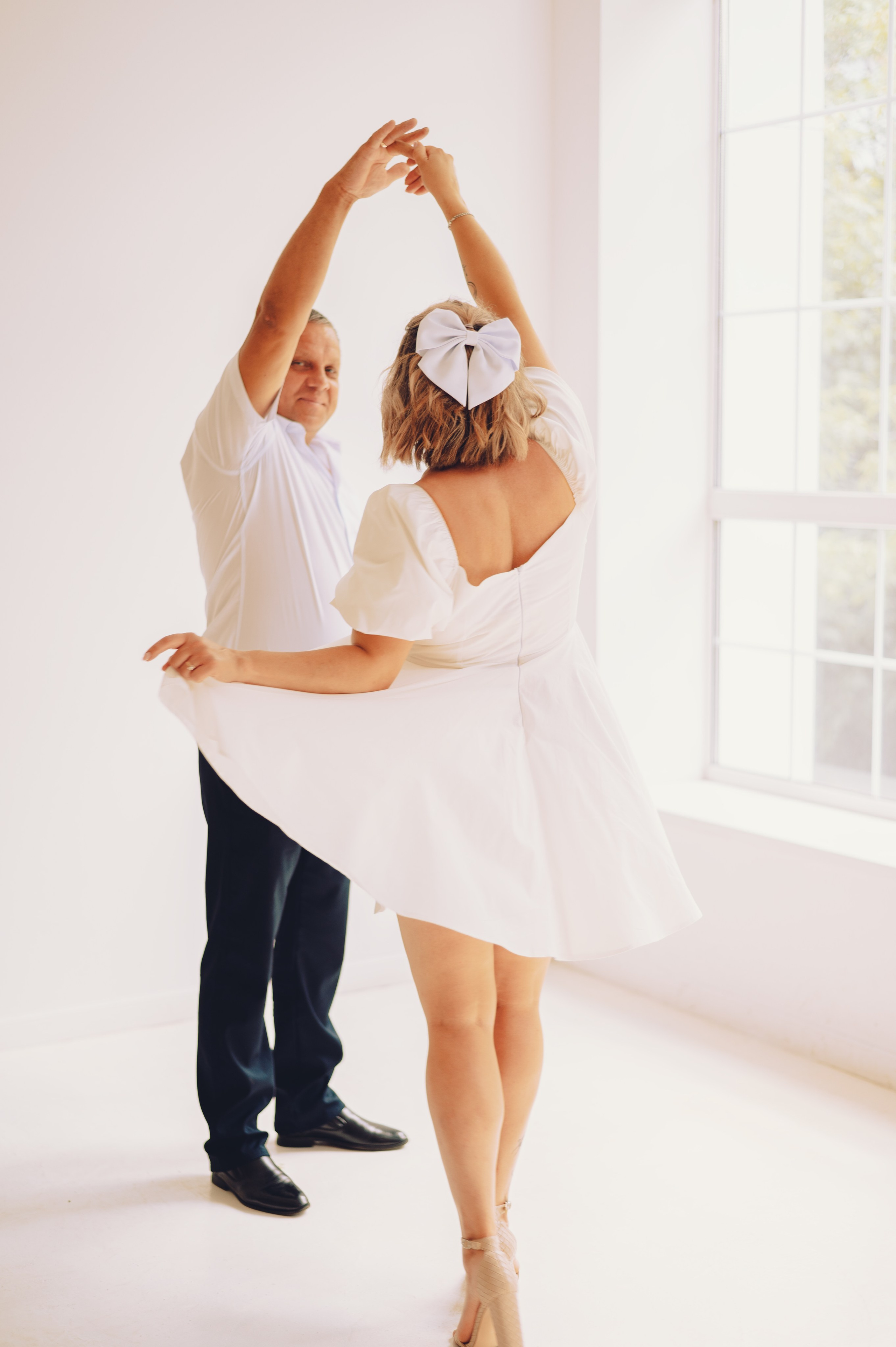 Свадебная фотосессия в студии. Фотограф в Кирове Инна Софронова