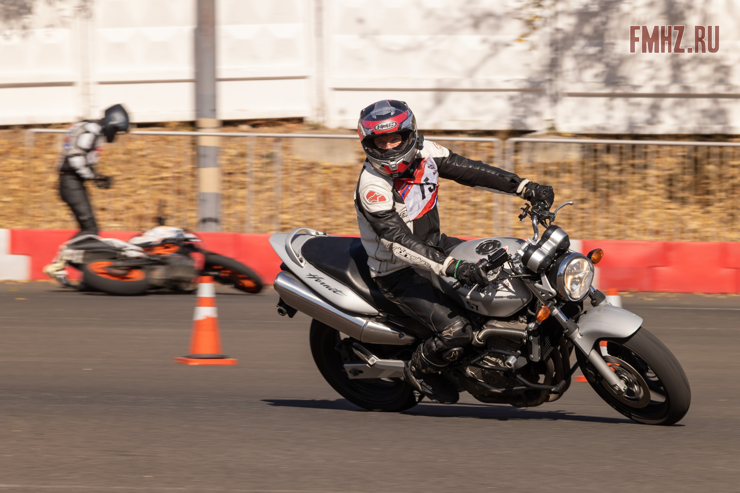 Соревнования по мотоджимхане на площадке Мосгортранс 15.09.2024. Фотограф Владимир Охрименко