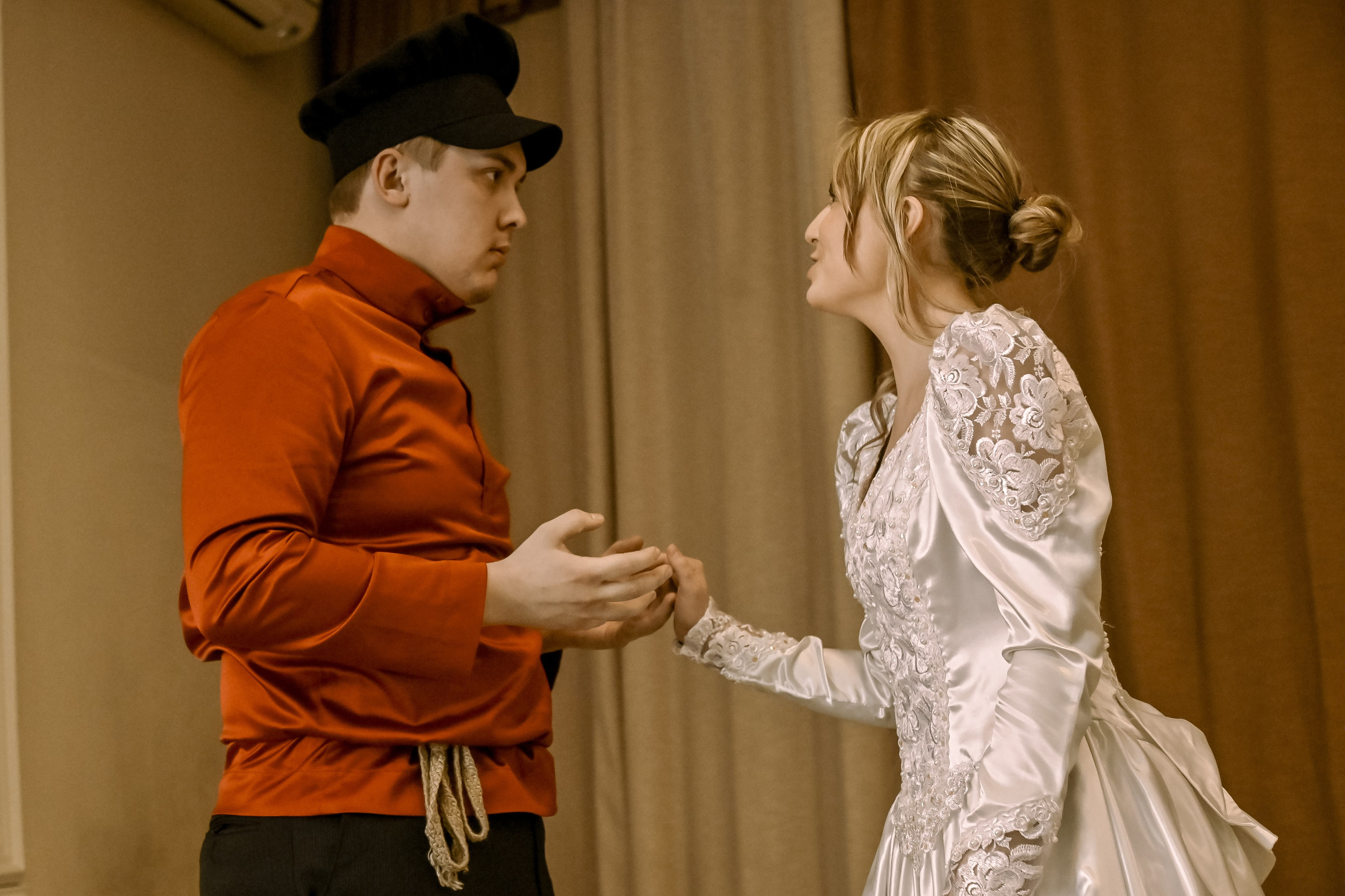 «Женитьба Белугина». Режиссёр Сергей Ермаков. Репортажный профессиональный фотограф-любитель