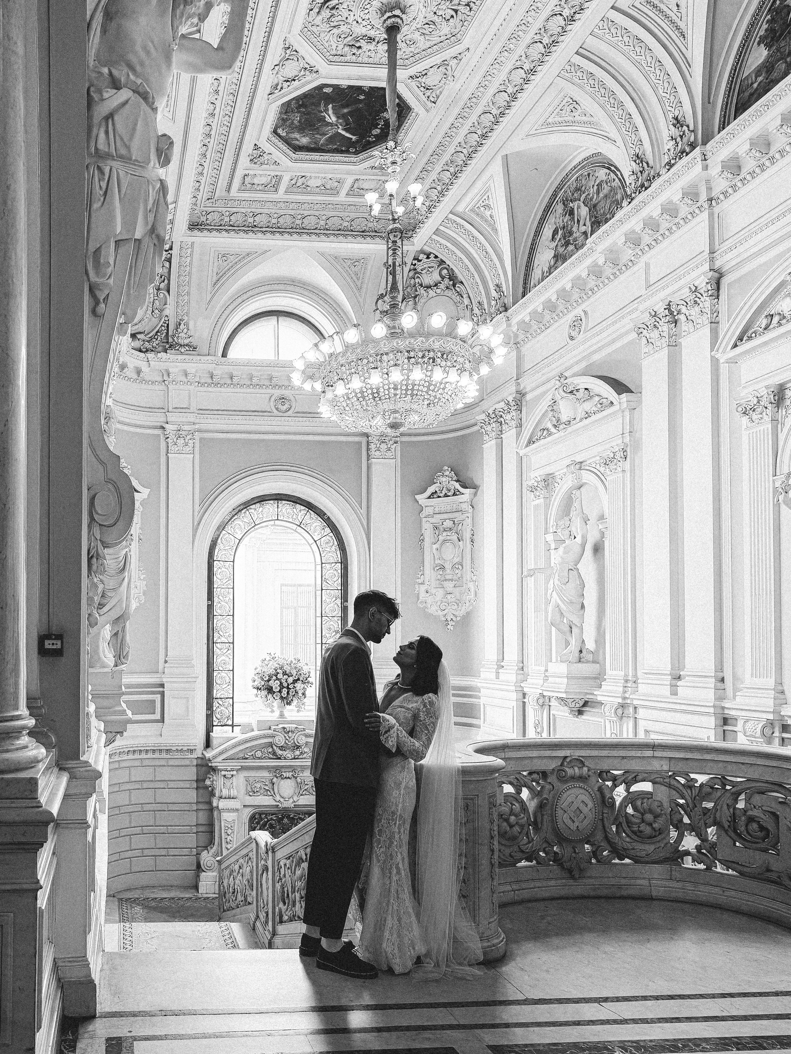 ФОТО НА ТЕЛЕФОН ВО ВРЕМЯ БРАКОСОЧЕТАНИЯ В ПЕРВОМ ДВОРЦЕ И ПРОГУЛКИ. Профессиональный фотограф, Санкт-Петербург — Виктория Богомолова