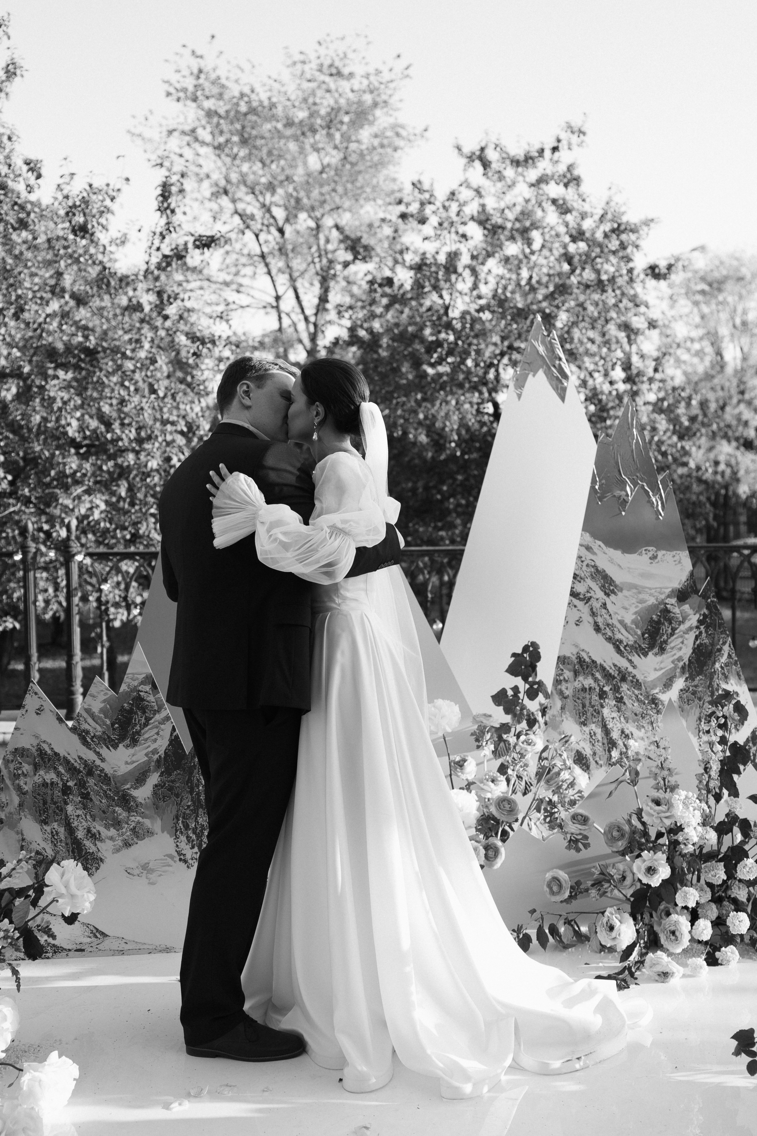 Свадебная фотосессия в парке Царицыно, Банкет в ресторане Пантеон. Свадебный фотограф Москва Анастасия Храмова