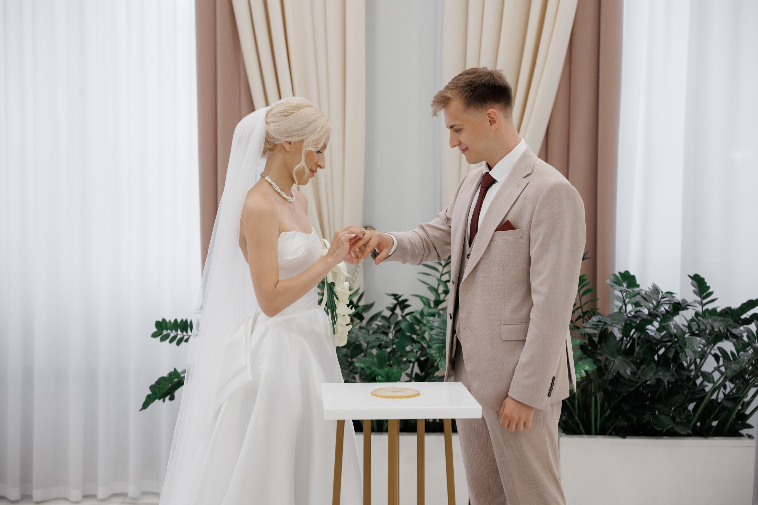 Отель «Милан», Шипиловский ЗАГС, прогулка в парке Царицыно. Свадебный и репортажный фотограф (Москва, Королев и другие)