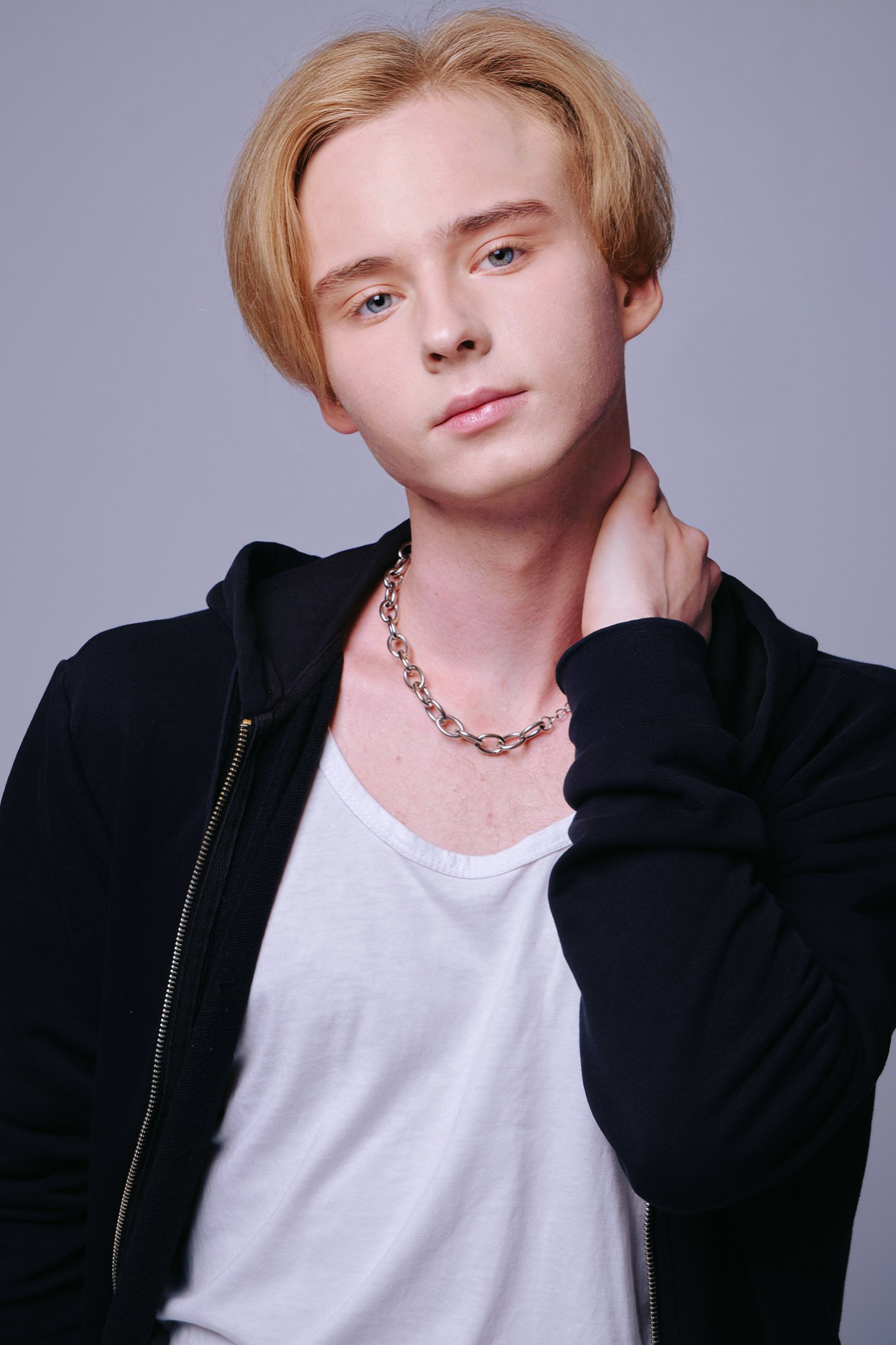 Тимофей. Профессиональные модельные портфолио