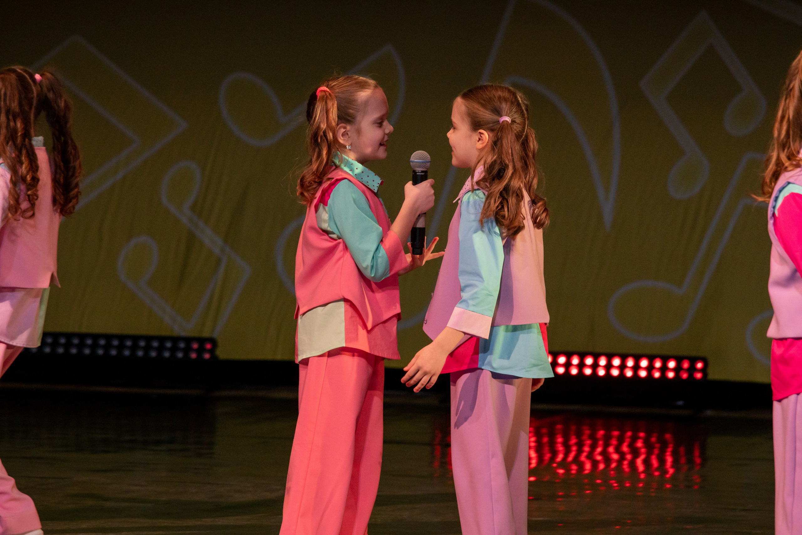 Съёмка концерта для Домисольки, большой концертный зал Космос. «Студия DRONAVT`s» — видеосъёмка и фотография г. Москва