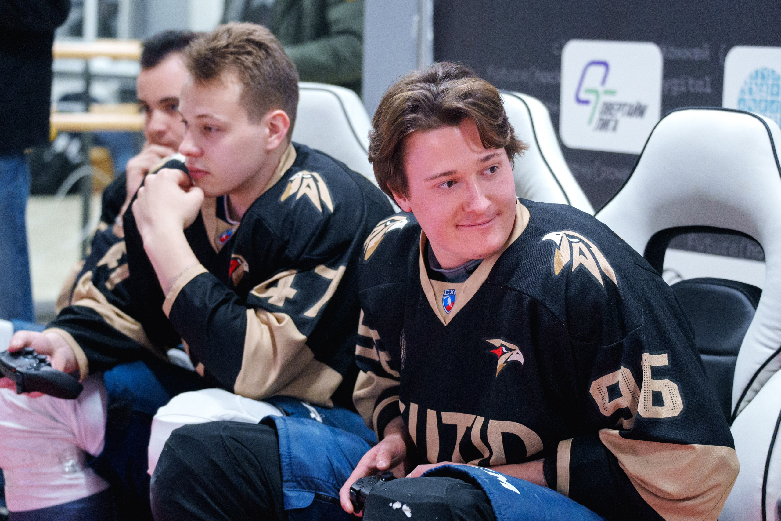 Фиджитал хоккей 2. Репортаж для спортивного клуба ГУТИД. Фотограф в Санкт-Петербурге Ибрагимова Алина