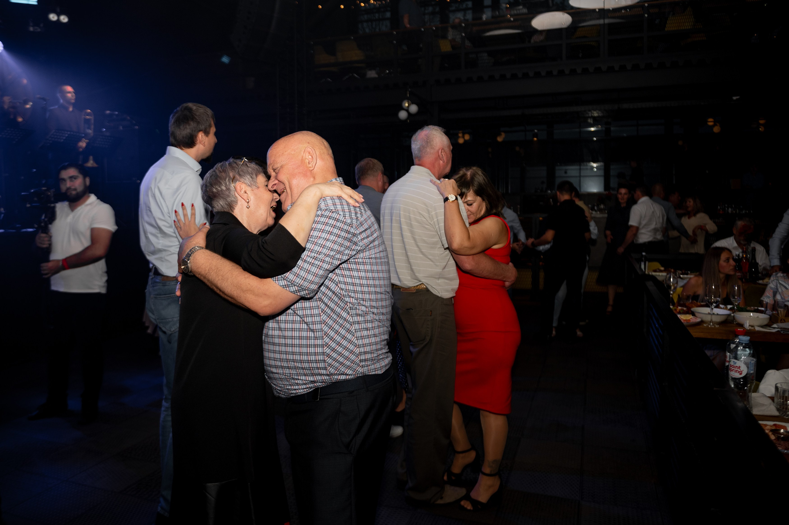 20 лет Дятьково мебель. Свадебный, семейный и репортажный фотограф. Брянск. Эльвира Голенкова