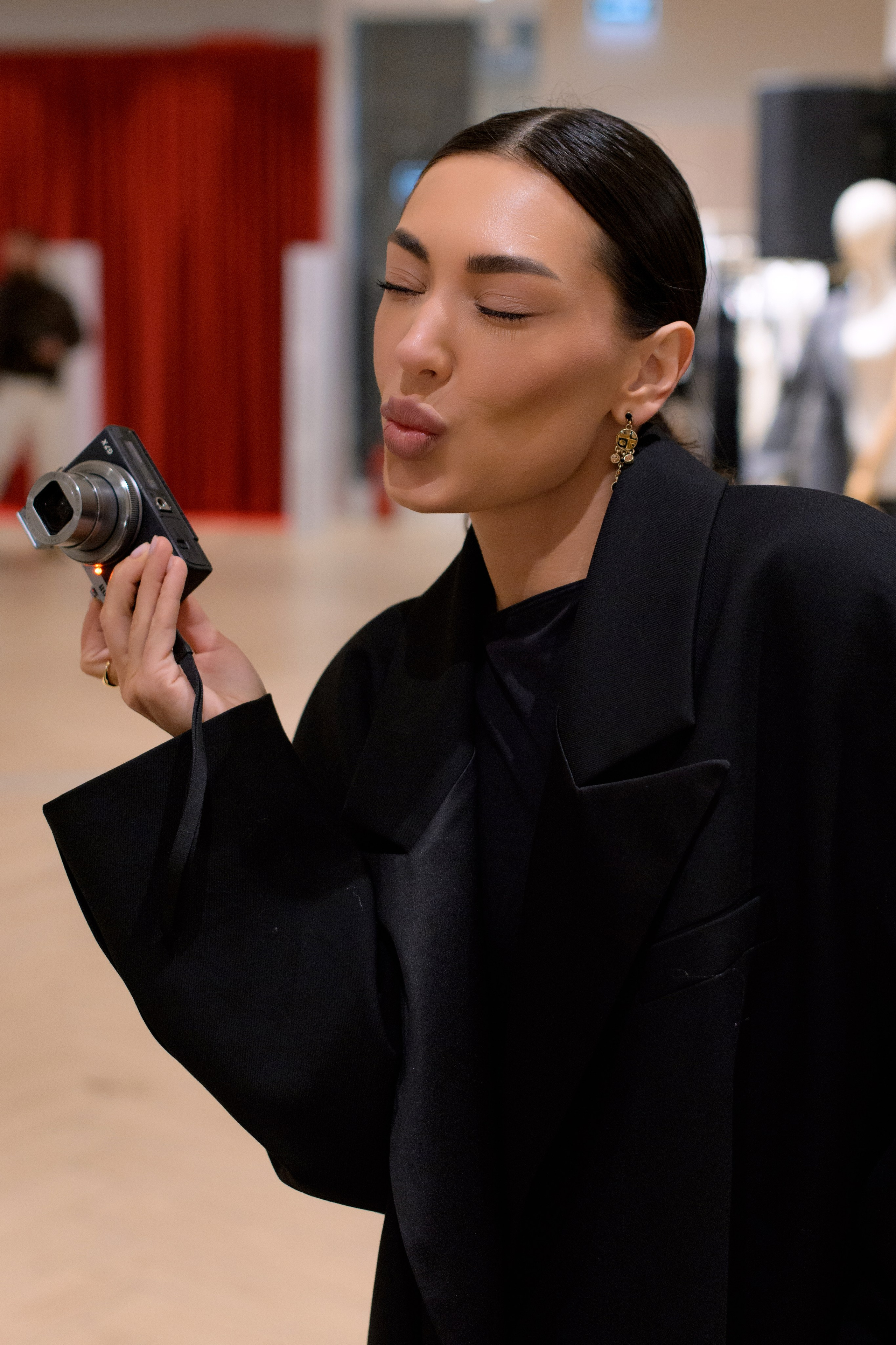 FАБРИКА grand opening. Свадебный фотограф в Минске