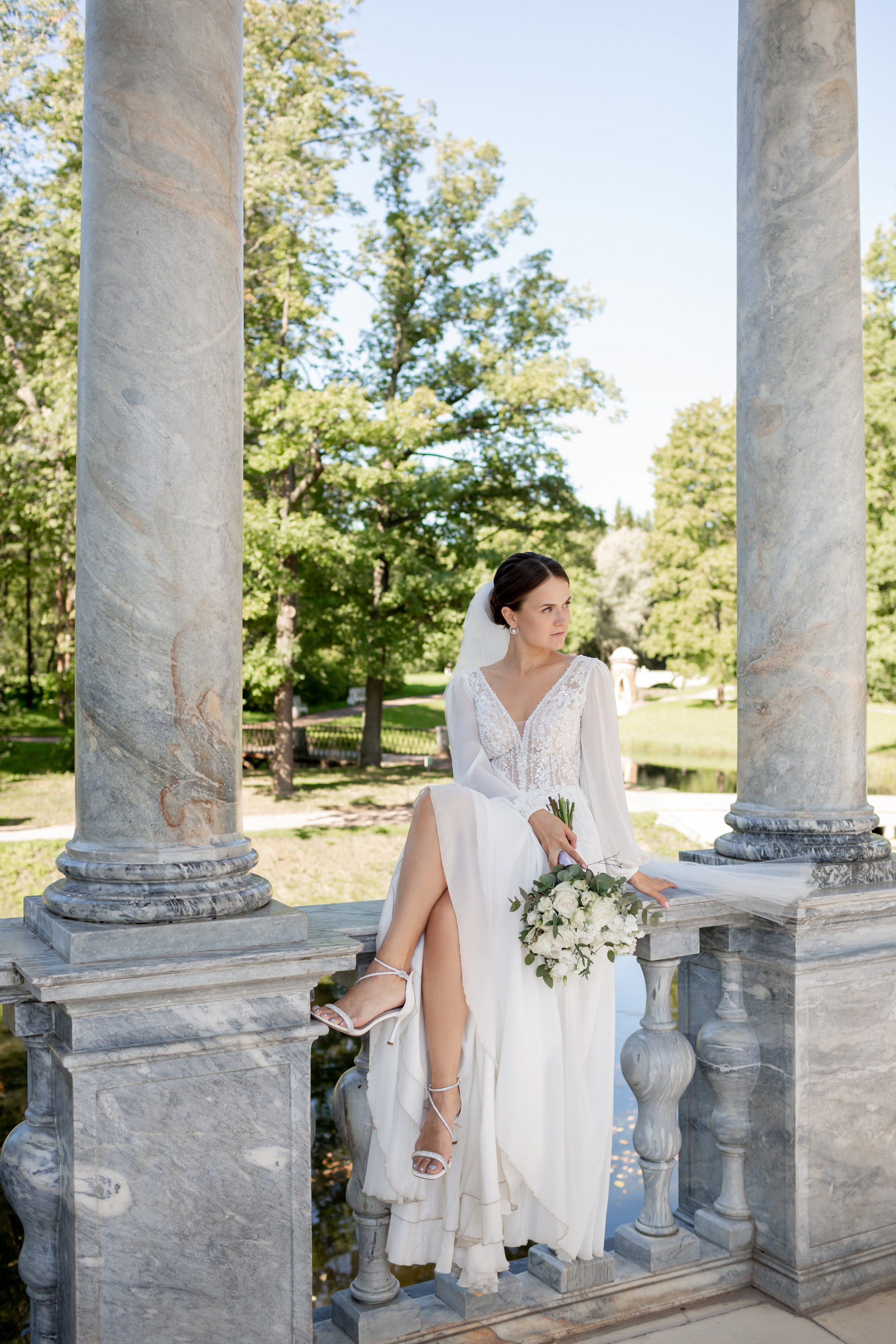 Свадебная фотопрогулка в Пушкине. Свадебный фотограф Кирилл Белый