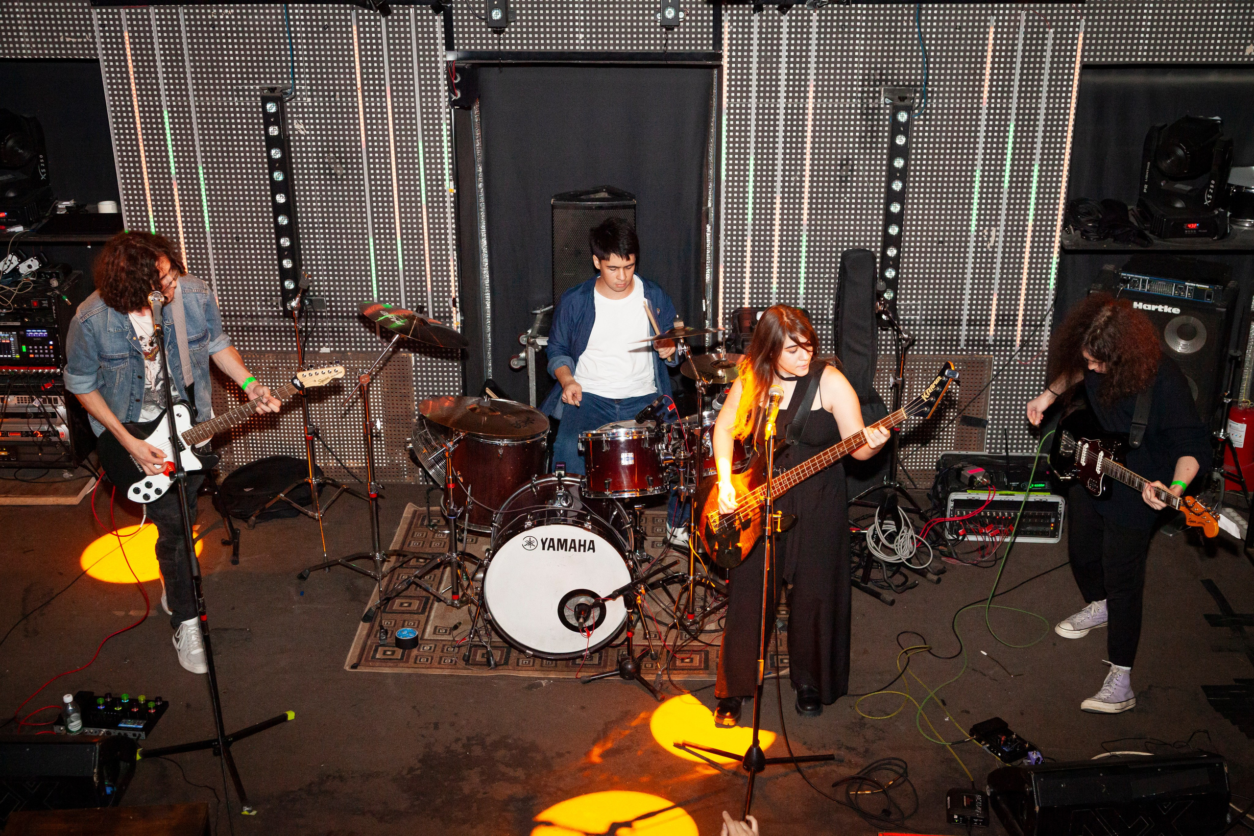 Рок-концерт. Reborn.19.09.25. Профессиональное фото в Казани: от идеи до результата. Фотограф Яна Мур