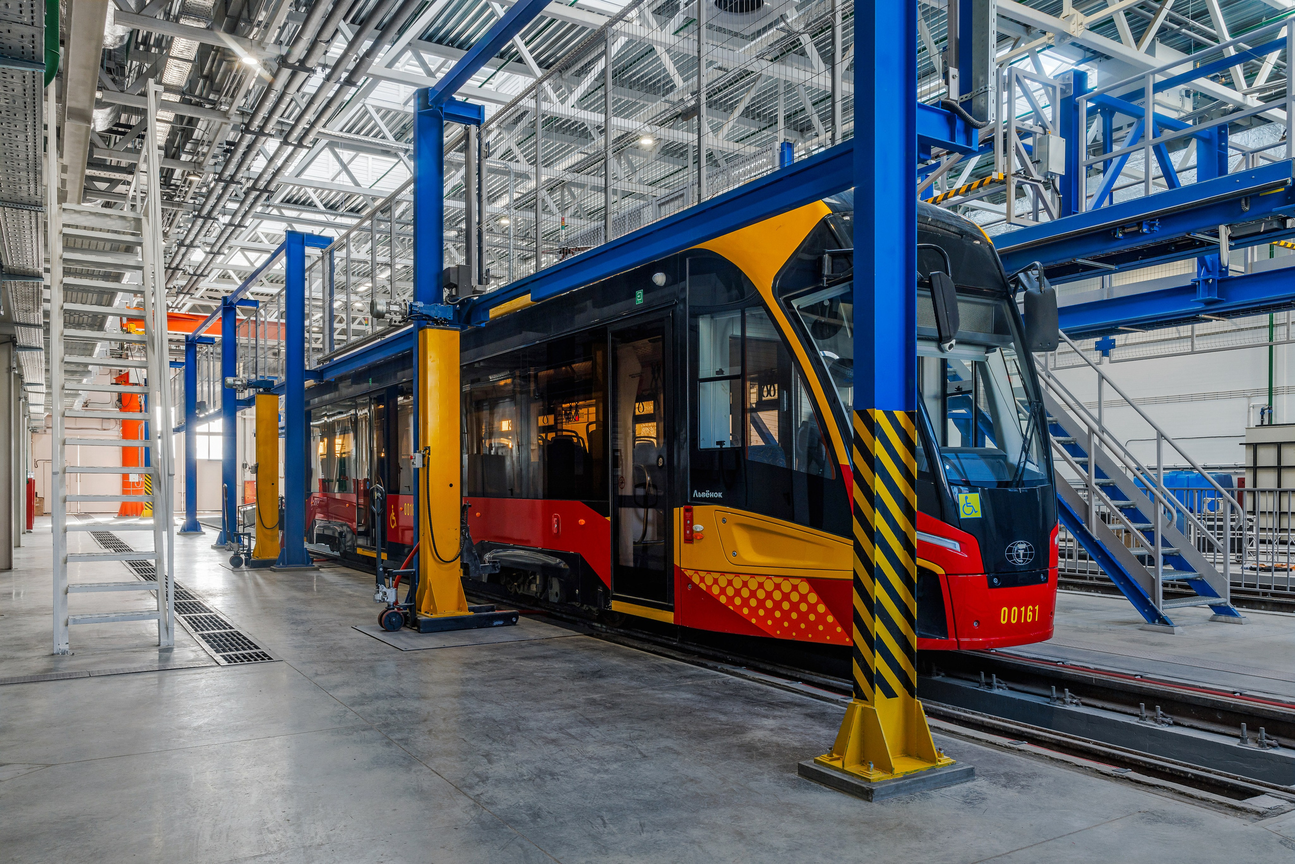 Трамвайное депо. Фотограф Виталий Хайлов, Екатеринбург