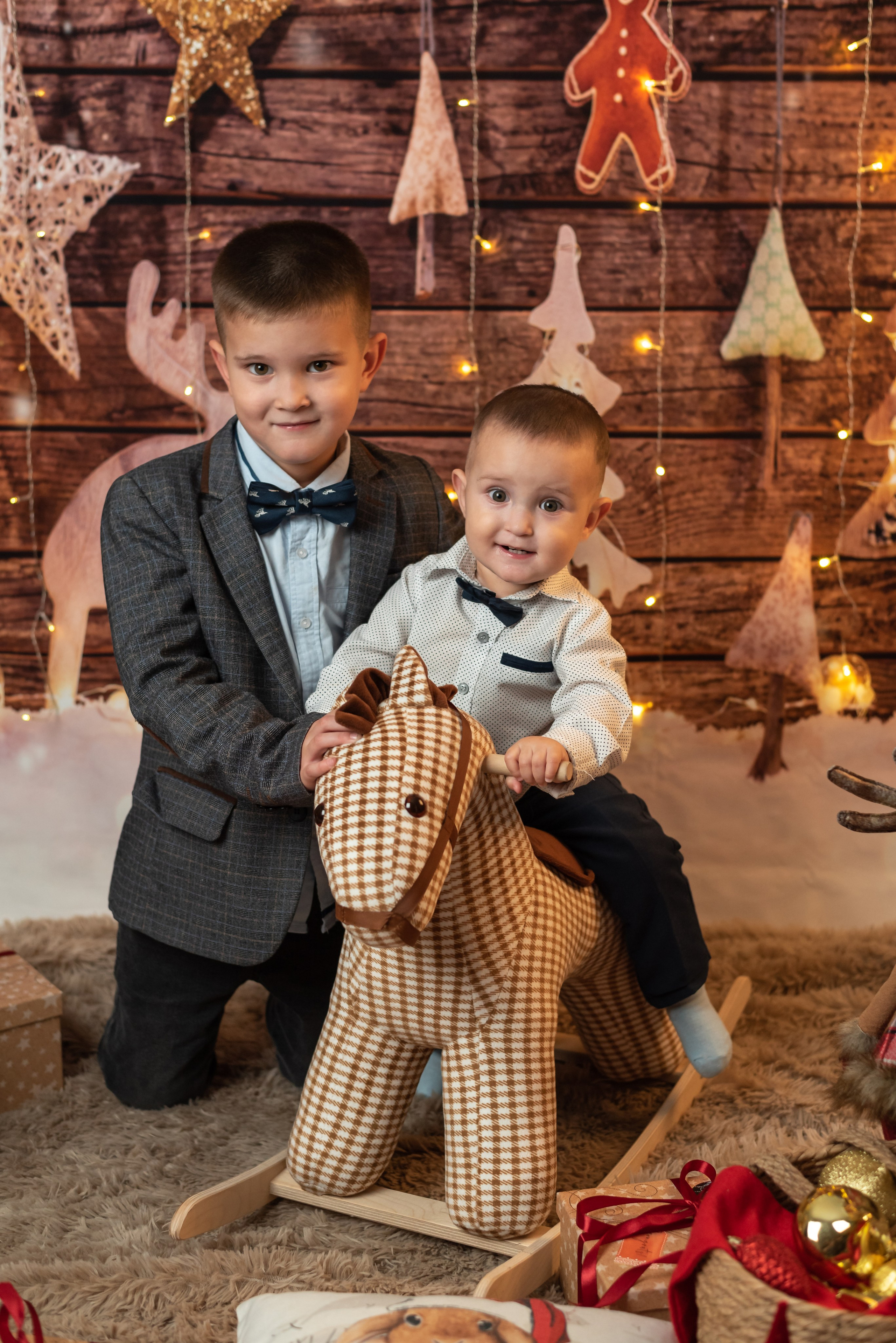 Мини-фотозона новогодняя «На Проспекте». Фотограф Лилия Арсланова Уфа Стерлитамак. Свадебные и семейные фотосесссии