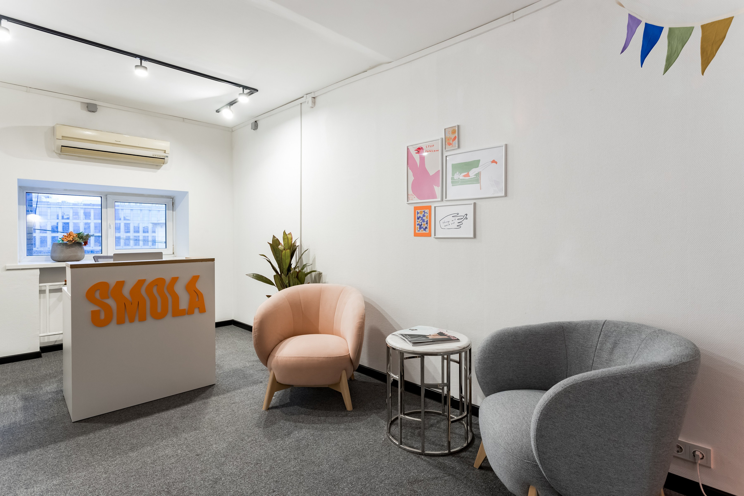 Фотостудия автопортрета Smola. Интерьеры, Контент, Портреты | Фотограф в Москве Дани Терно