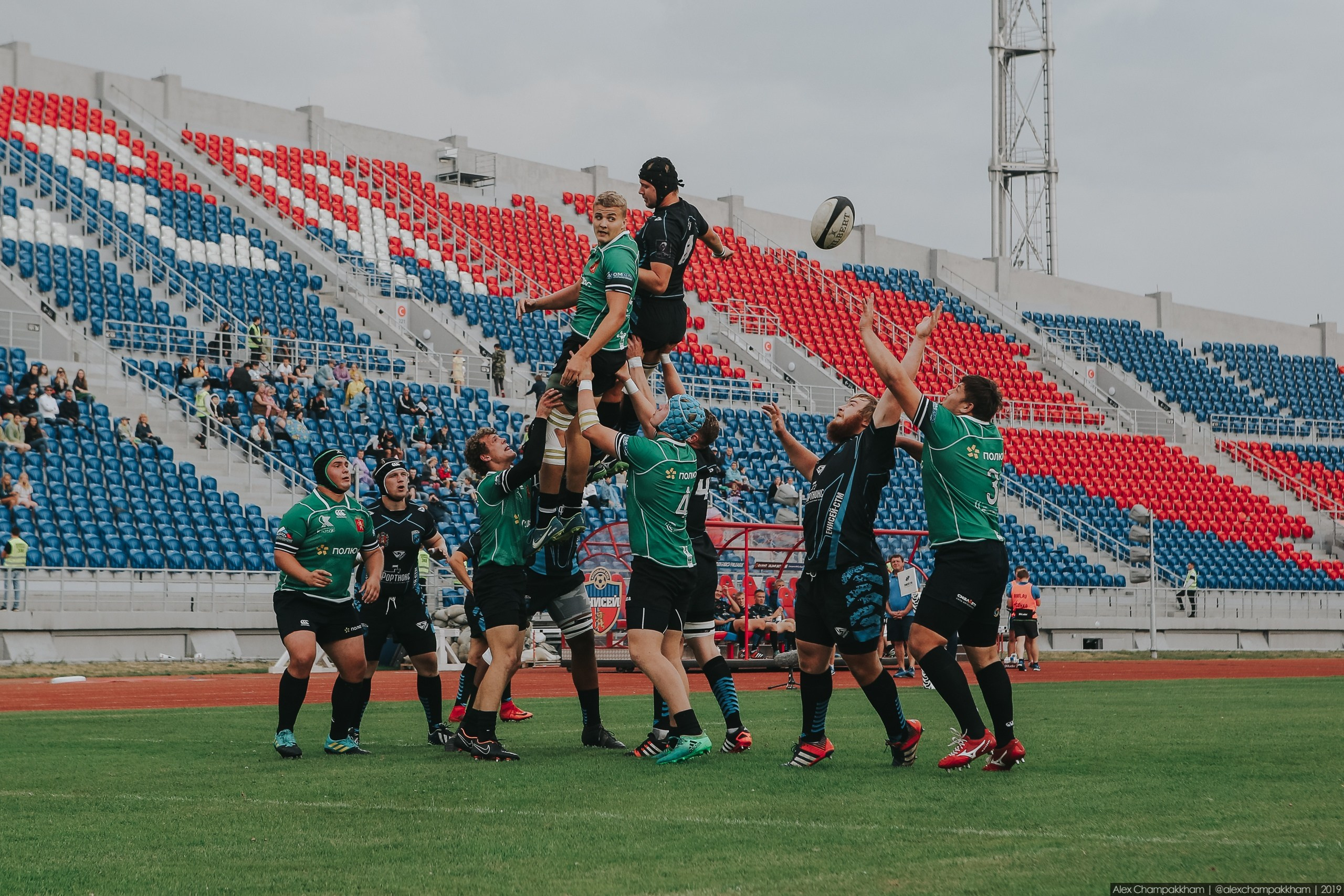 Регби. Репортажный фотограф Красноярск Алекс Чампакхам