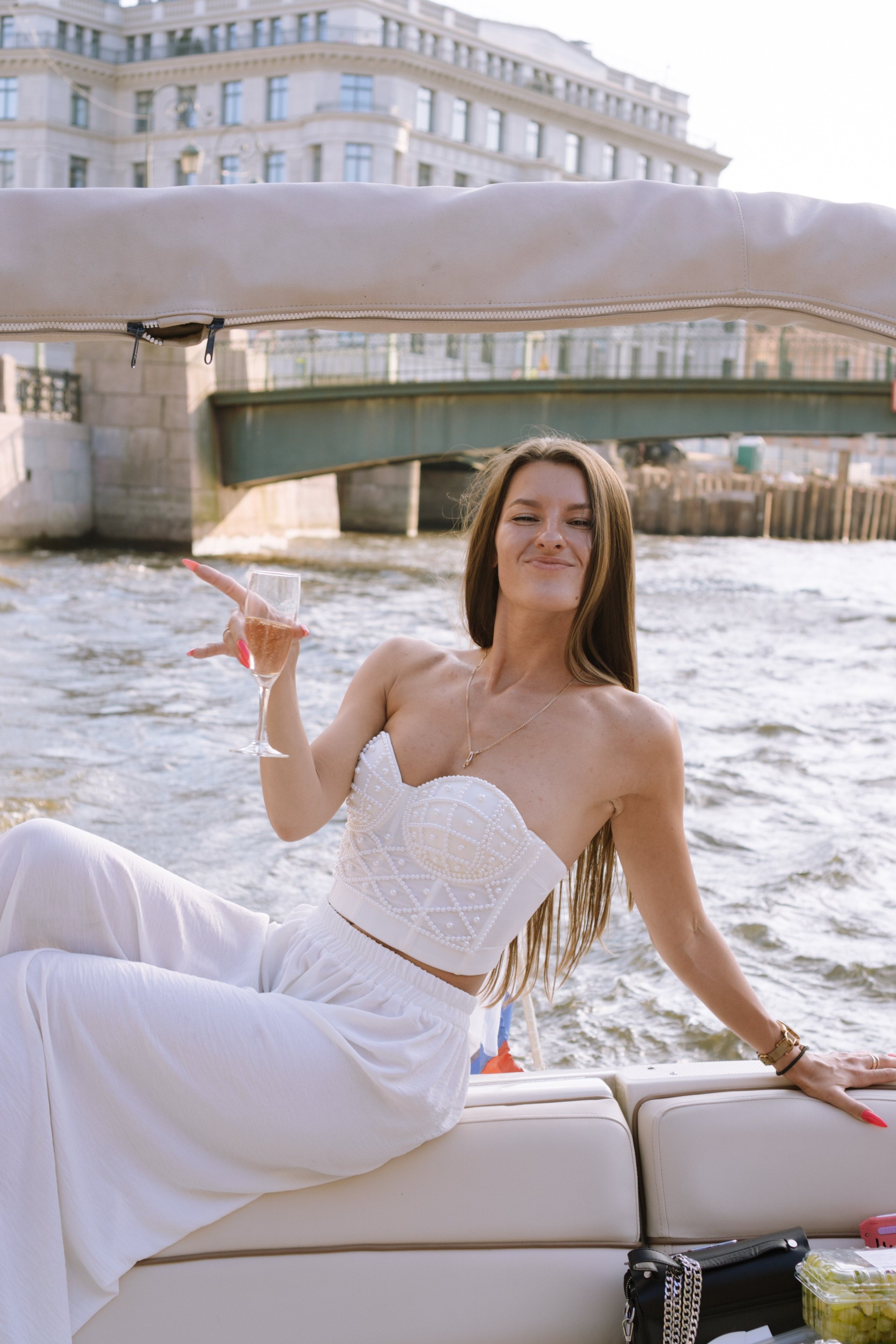 ДЕВИЧНИК НА КАТЕРЕ. Профессиональный фотограф, Санкт-Петербург — Виктория Богомолова