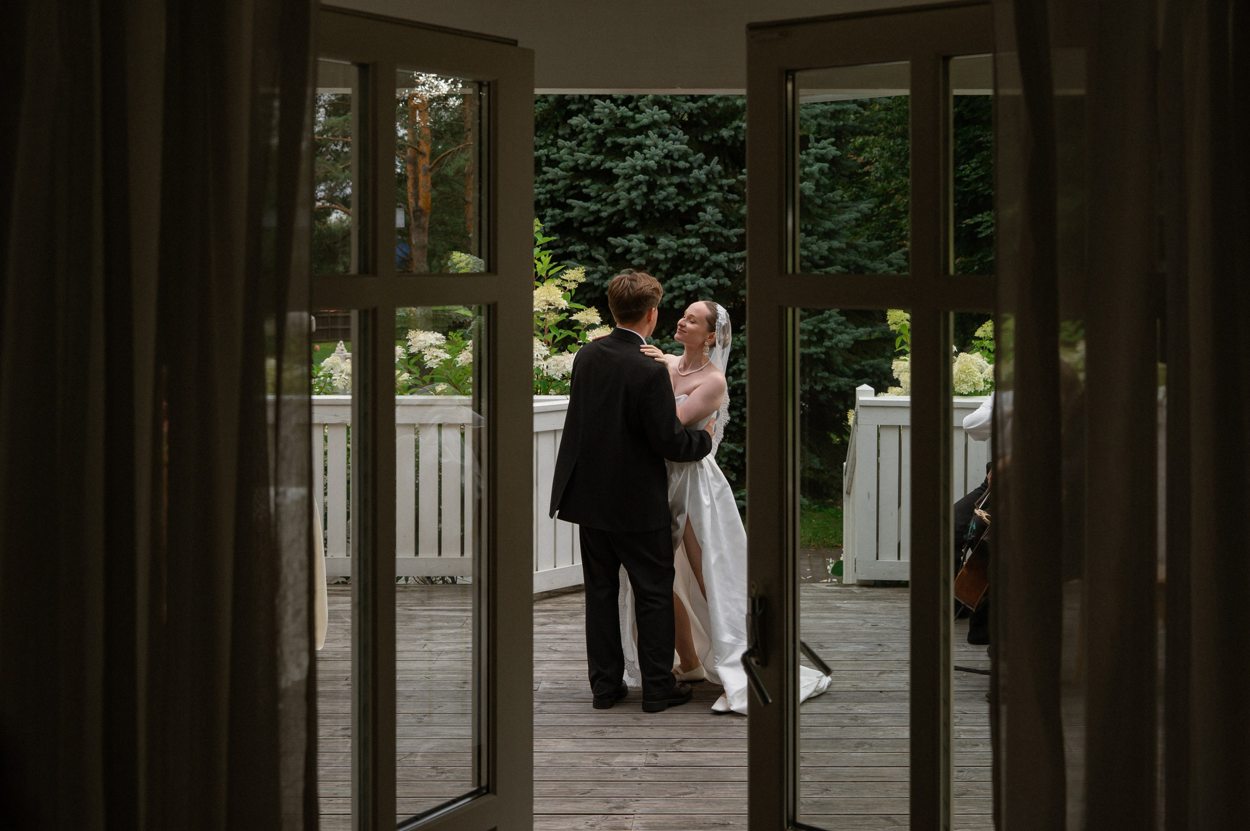 Камерная свадьба в скандинавском стиле. Свадебный и семейный фотограф в Санкт-Петербурге Татьяна Пастухова