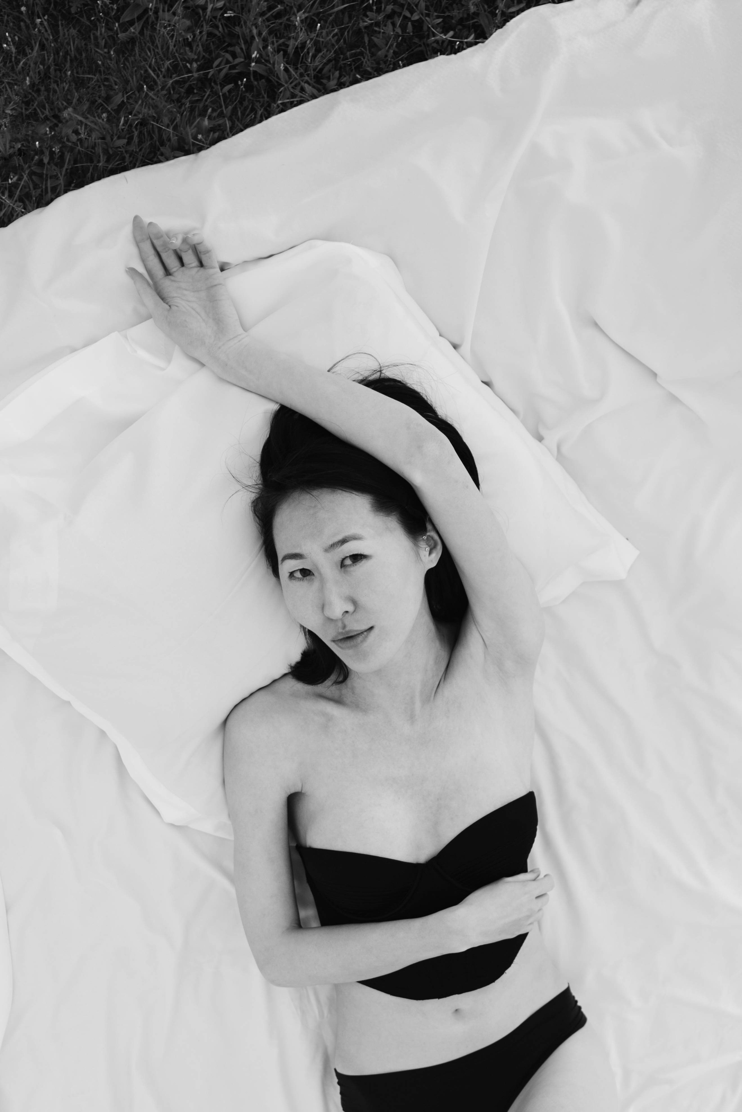 Съемка в одеяле. Портретный и свадебный фотограф в Тбилиси • xeniqo