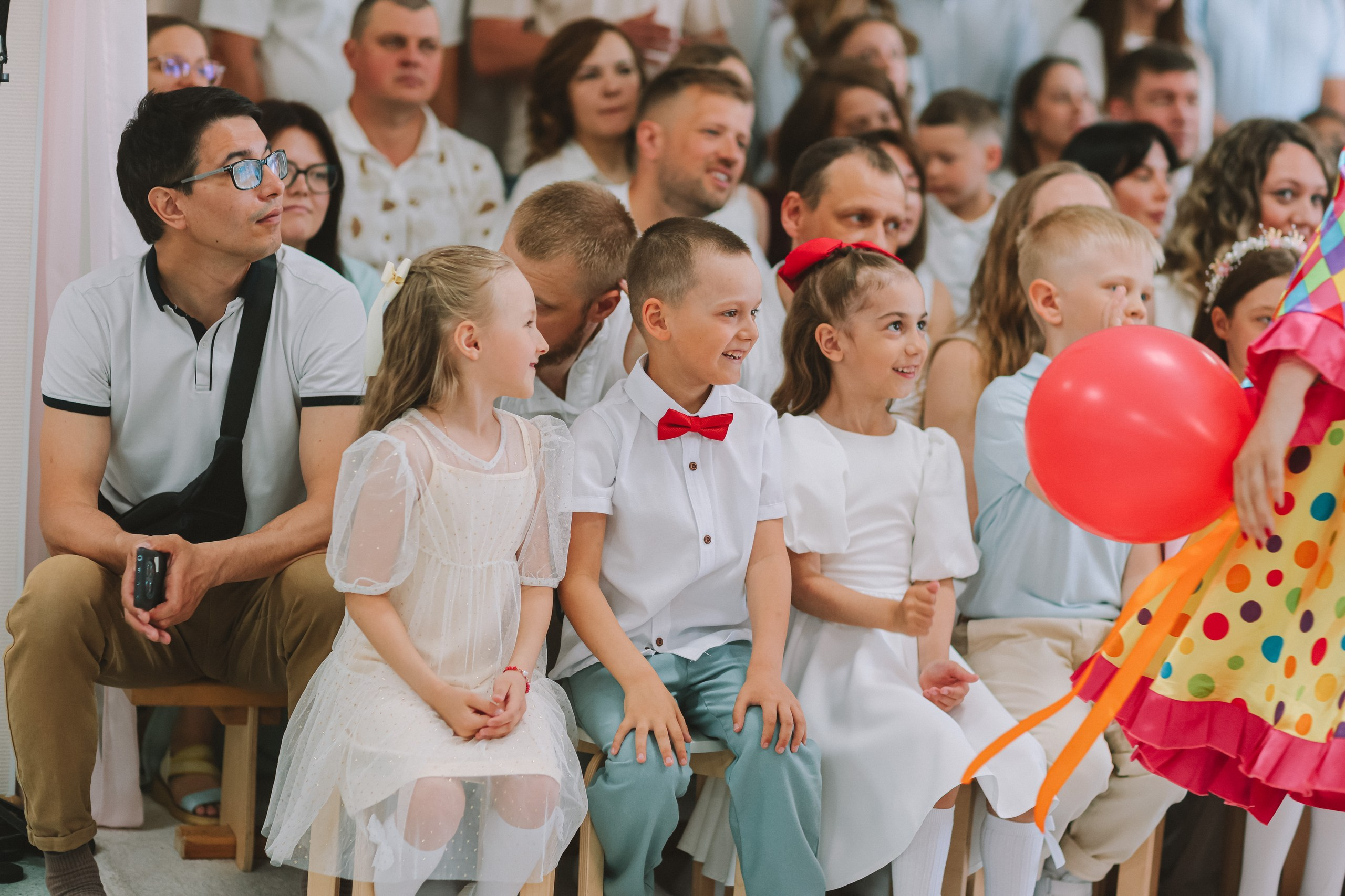 Выпускной репортаж. Семейный фотограф Тюмень, фотограф на роды Салмина Мария