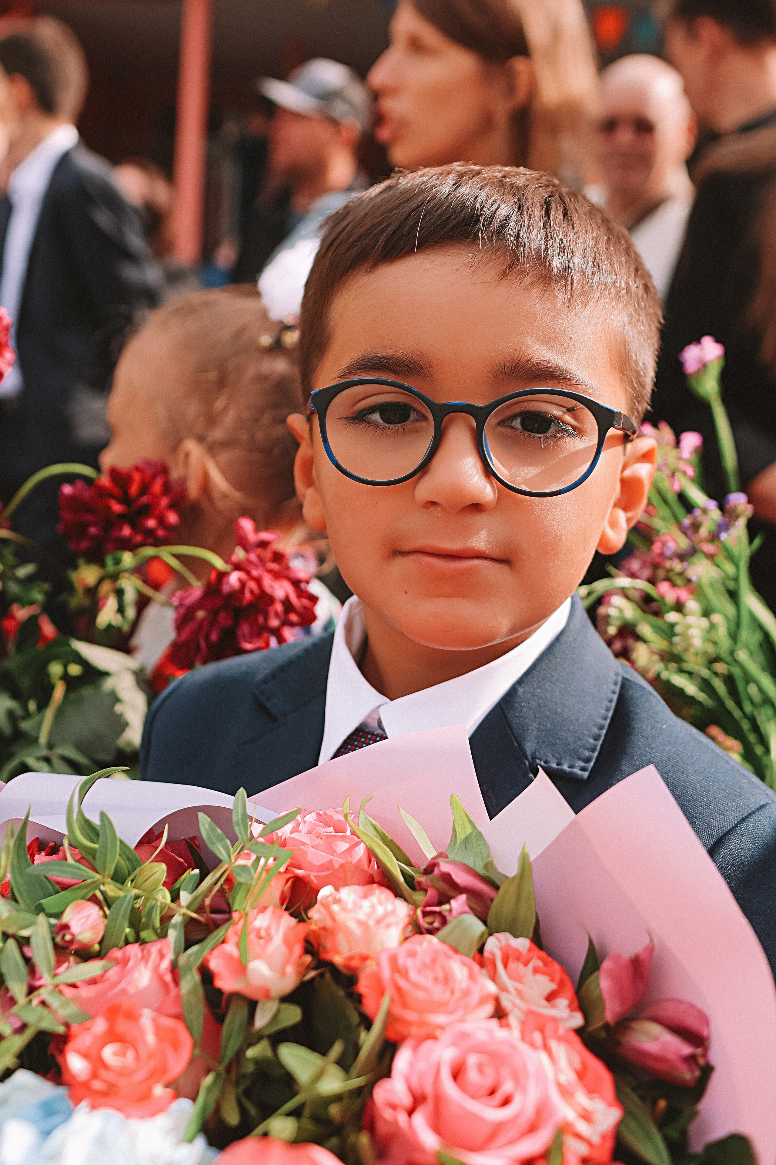 1 сентября линейка+кл час+портреты. Семейный фотограф Тюмень, фотограф на роды Салмина Мария