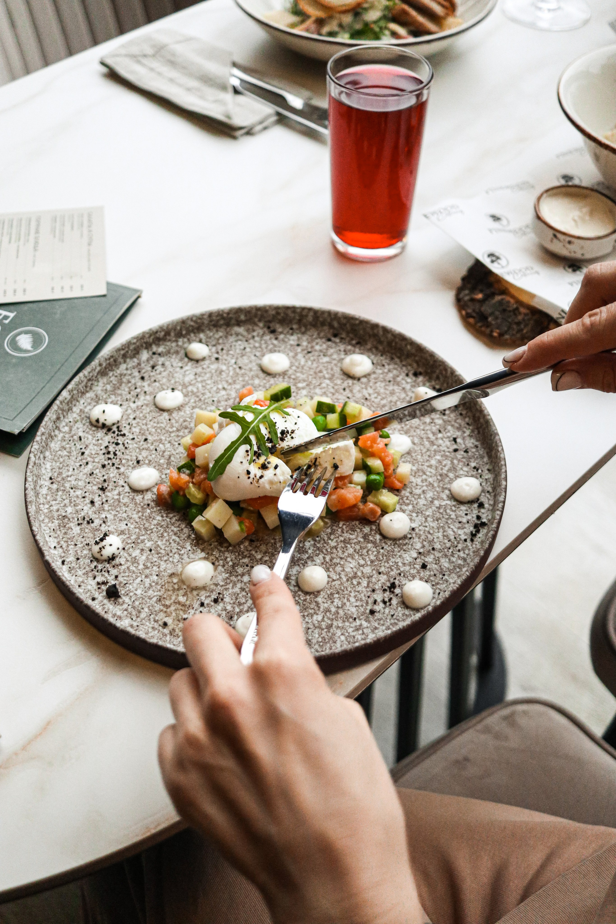 «Pinewood» ресторан, респ. Алтай. Контент фотограф Дмитрий Борисов