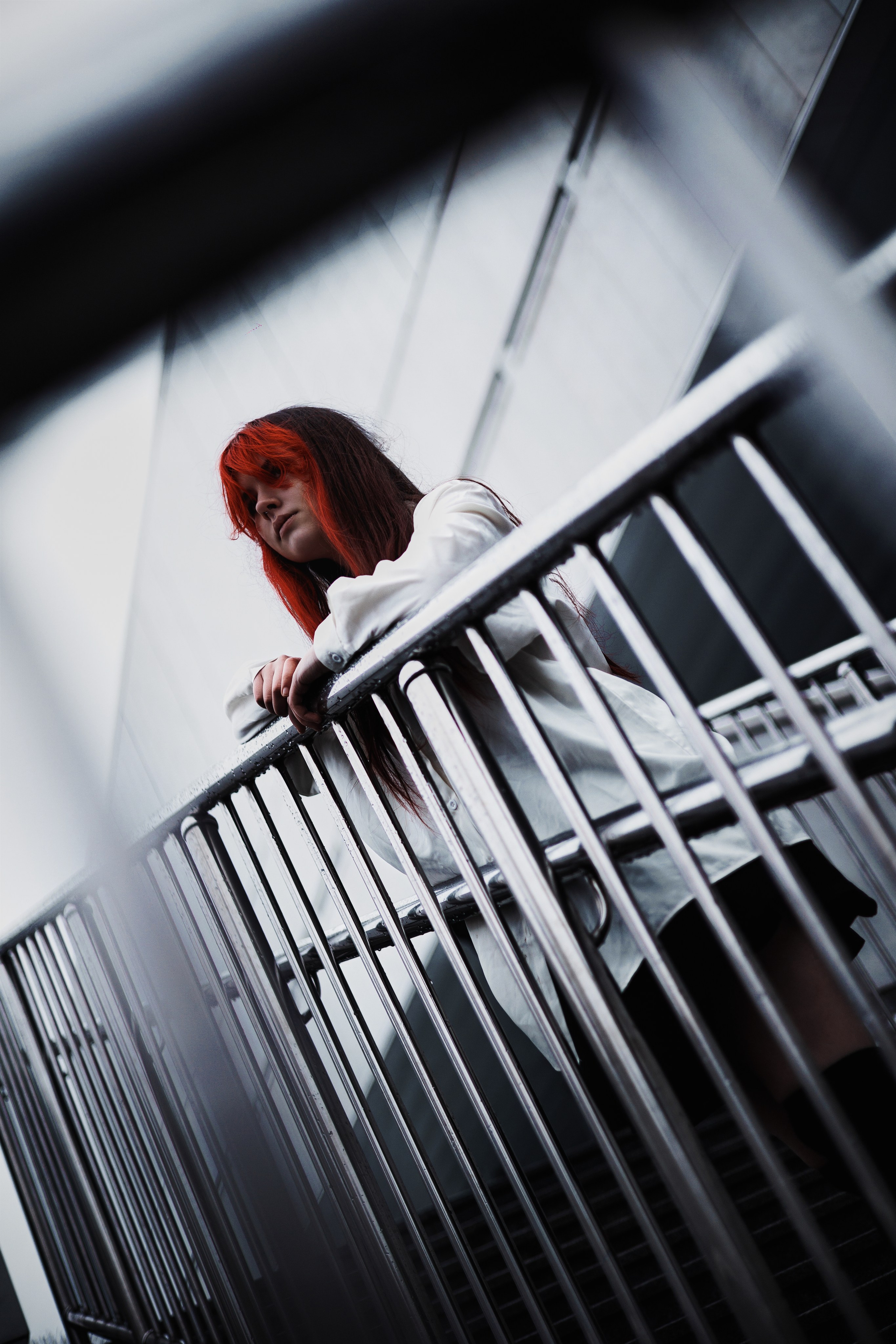 фотосессия девушки на лестнице ростов на дону