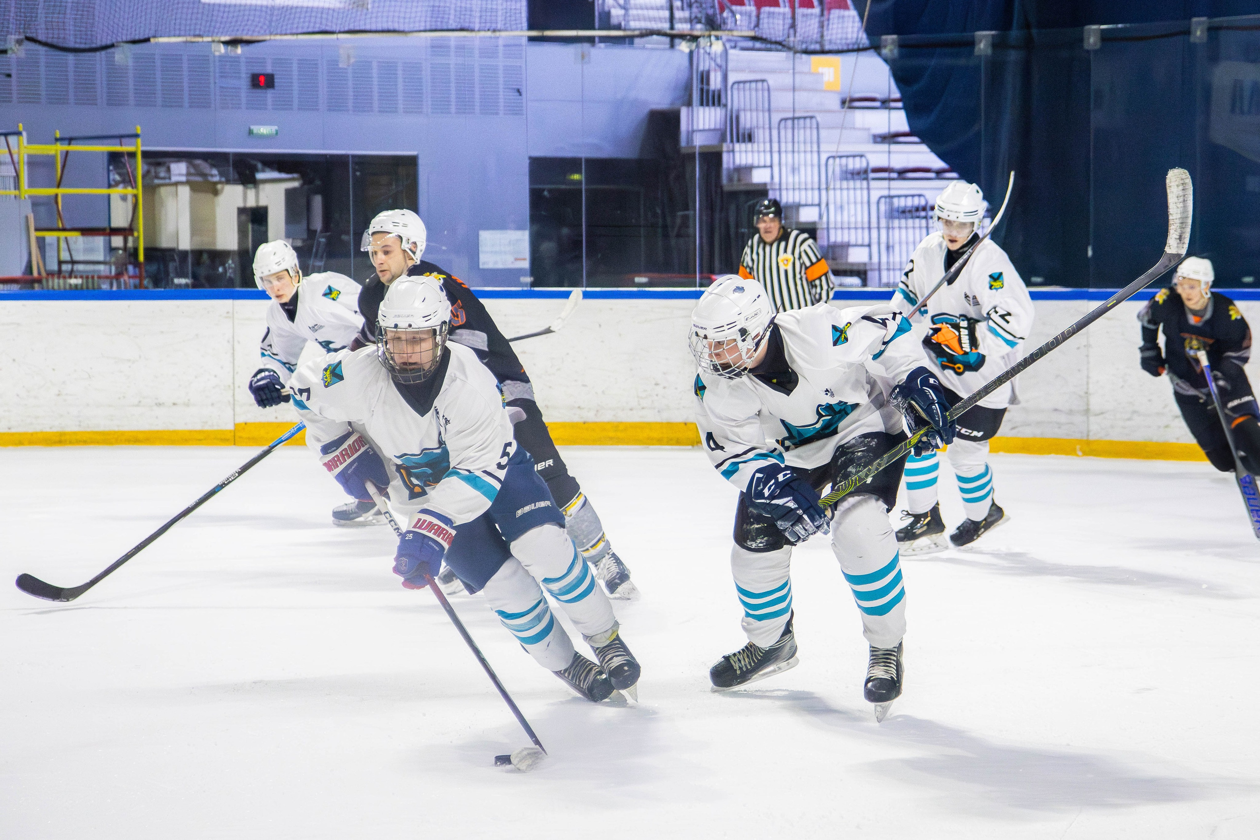 Матч сборной по хоккею ДВФУ. Репортажный фотограф во Владивостоке Анастасия Кострова