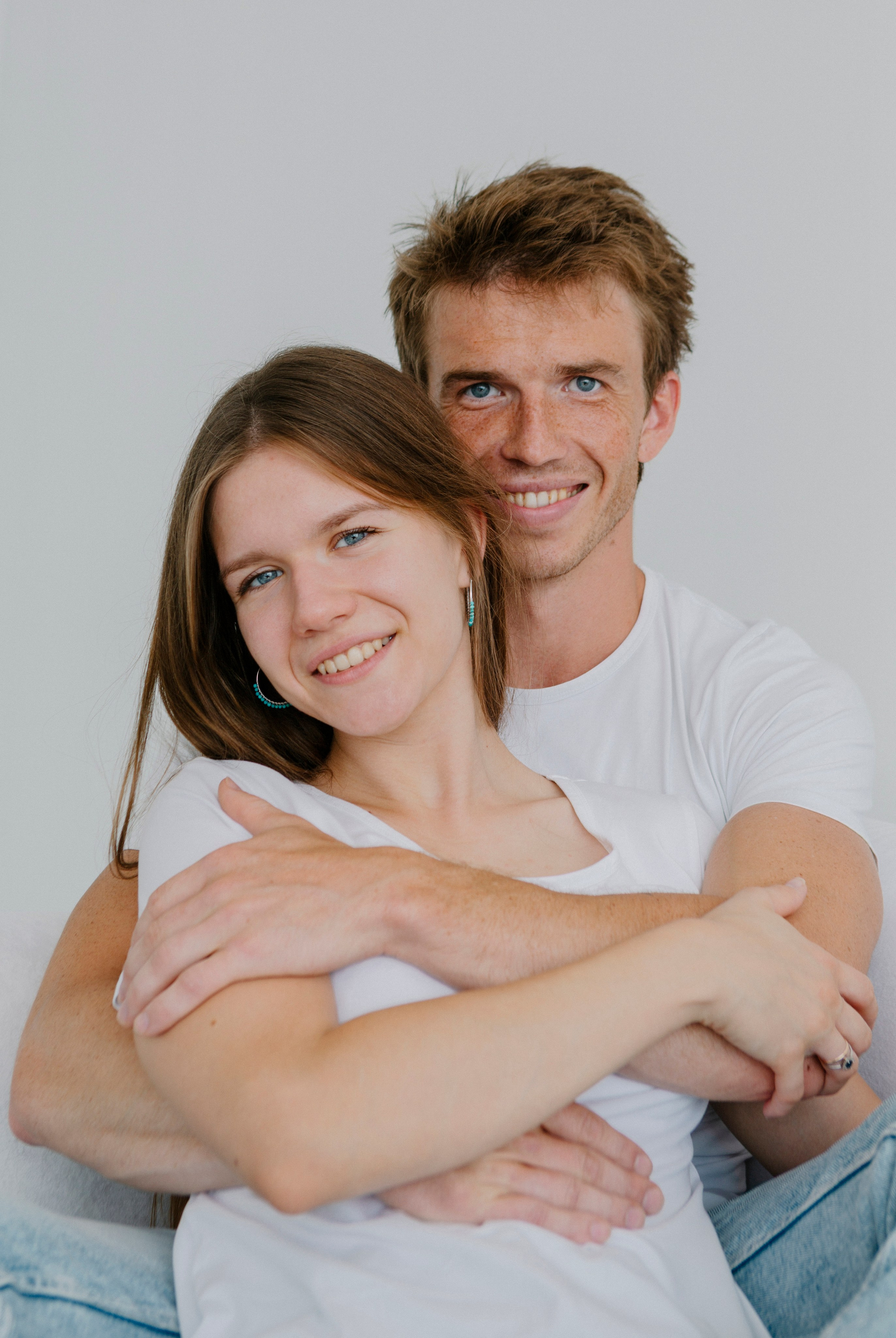 Настя и Стас. Студия. Минимализм. Портретный фотограф в Минске