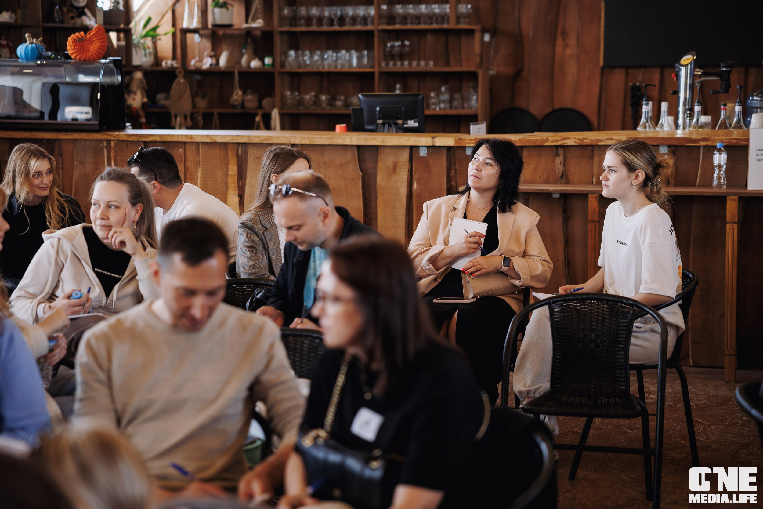 Фоторепортаж с форума «Мой бизнес. Сила в окружении». One Media Life: фоторепортажи, фотоотчеты с мероприятий и заведений