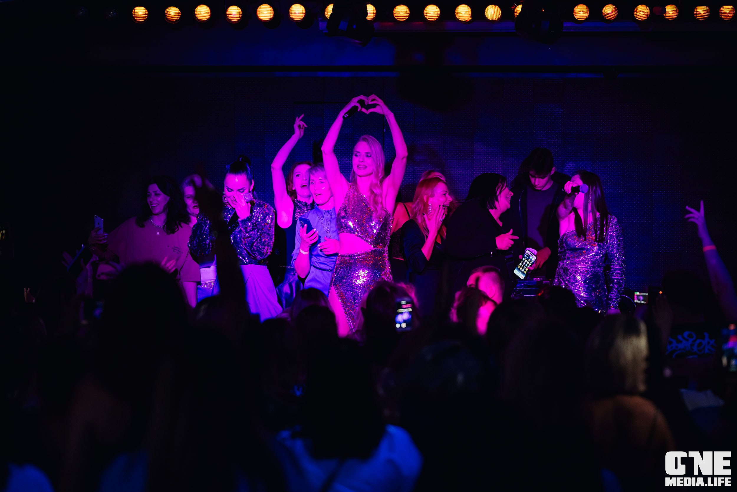 Концерт группы стрелки в Планете 13 апреля. One Media Life: фоторепортажи, фотоотчеты с мероприятий и заведений