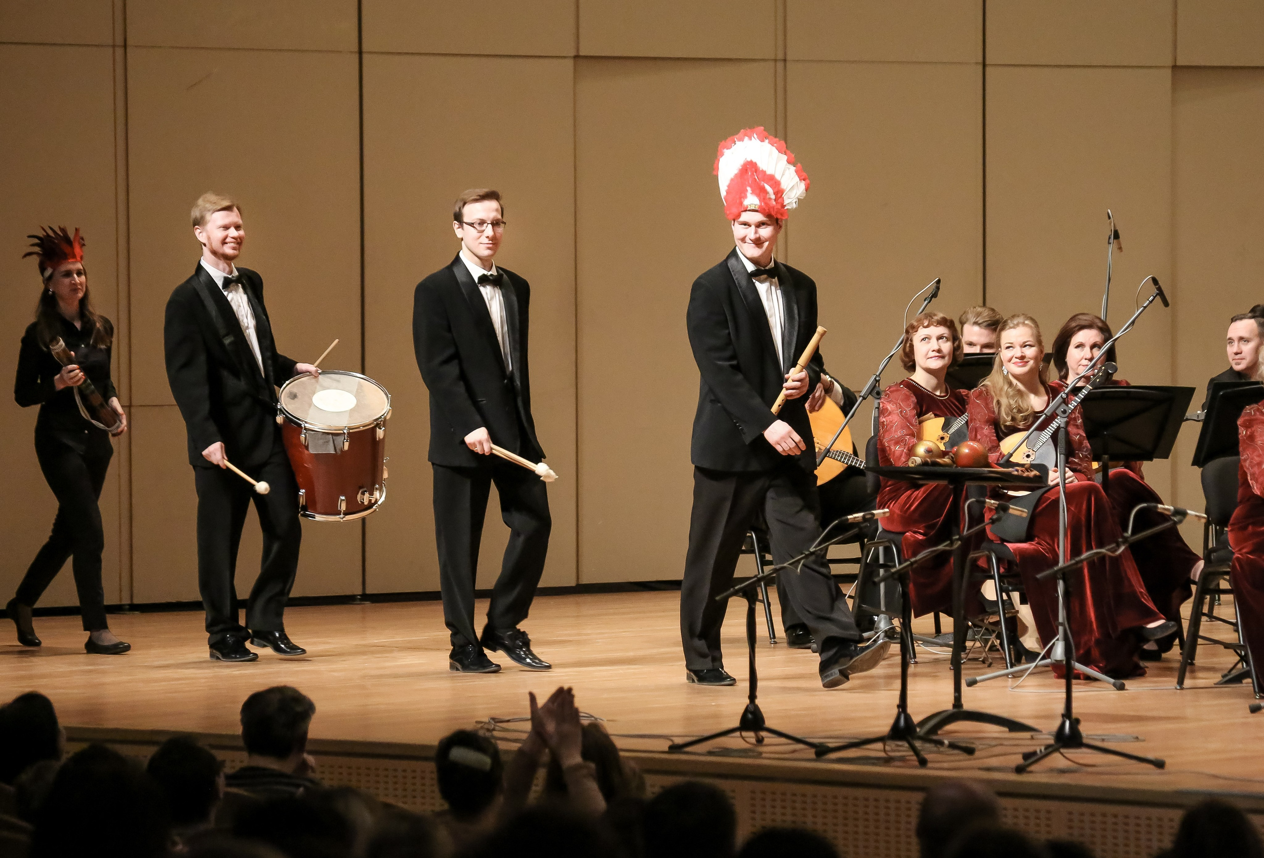 Концерт «По следам великих путешественников». Дарья Письменюк / Darya Leitstern — фотограф, музыкант, журналист, путешественник