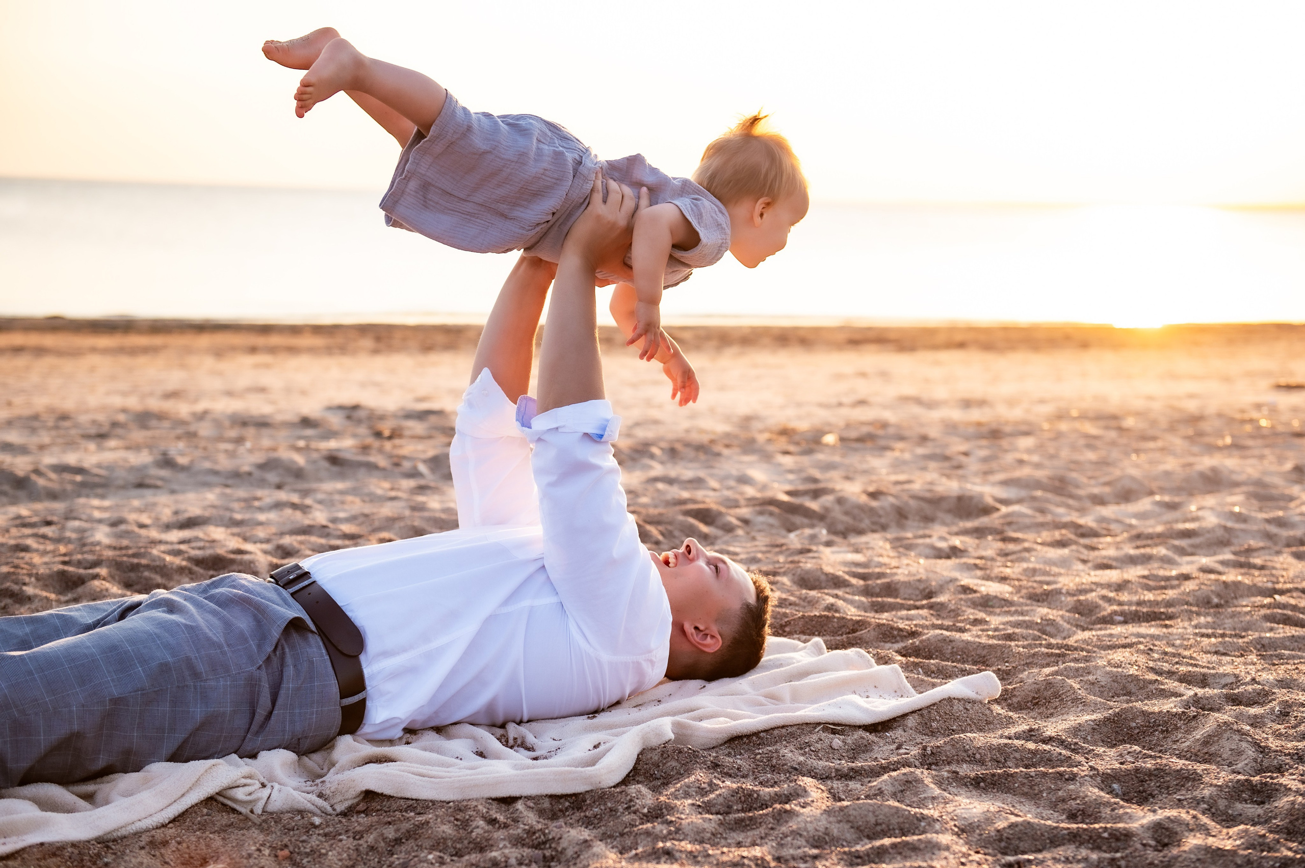 Семейная съемка на пляже. Свадебный и семейный фотограф в Санкт-Петербурге — Мария Черепанова